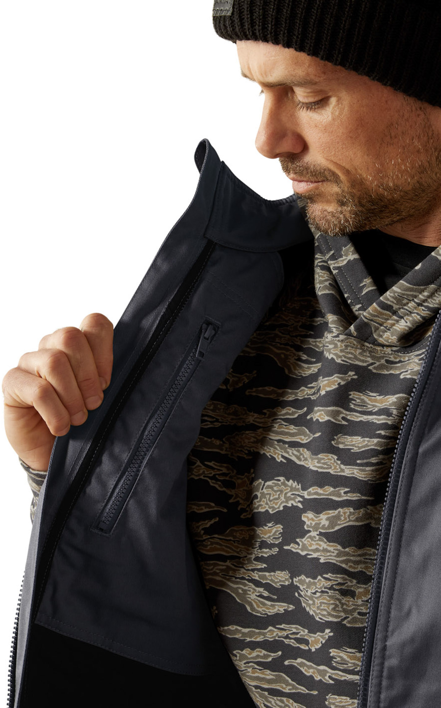 Ariat Work Men's FR Charcoal Gray Insulated Work Vest - Image 4