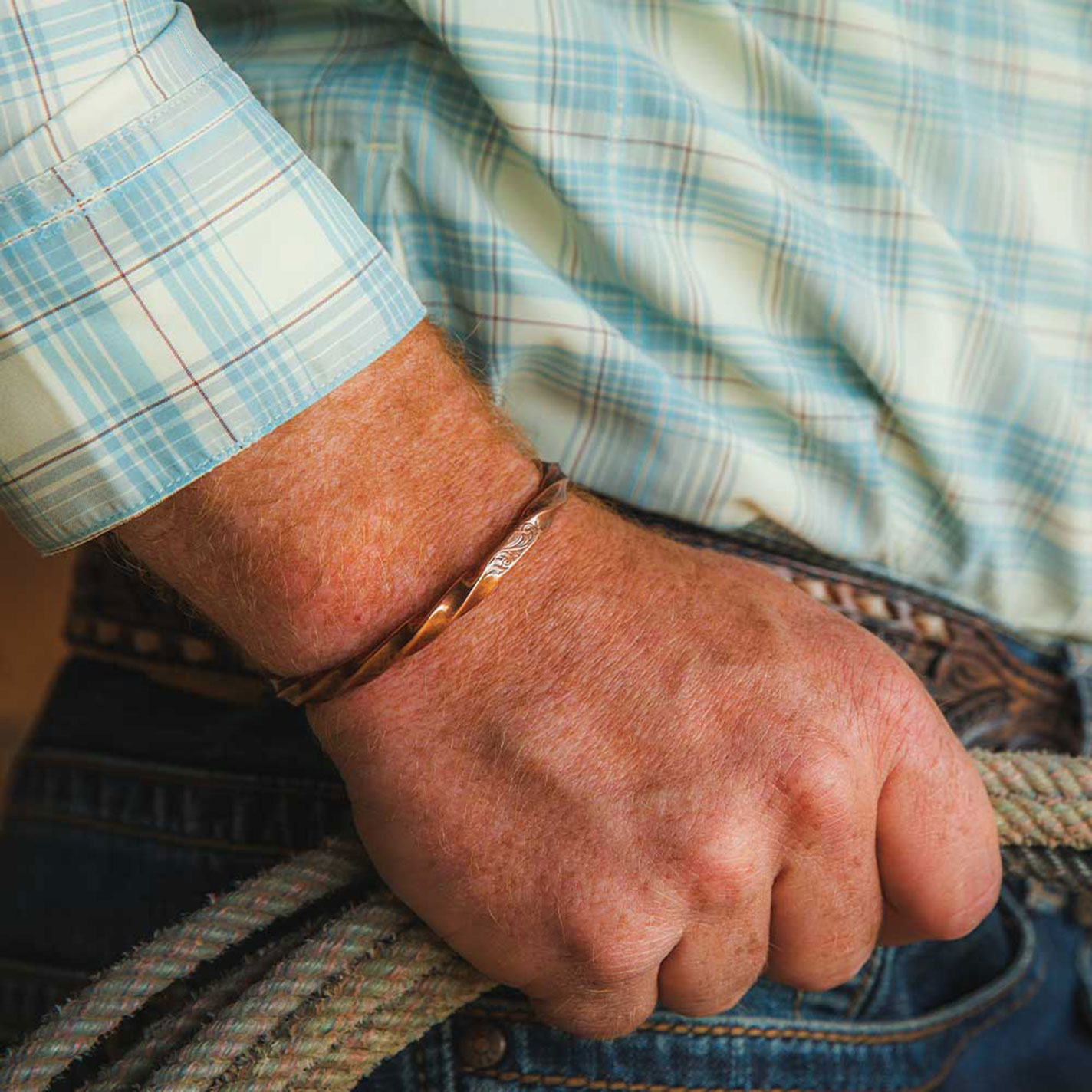 Montana Silversmiths Men's Copper Rustic Solstice Cuff Bracelet - Image 3