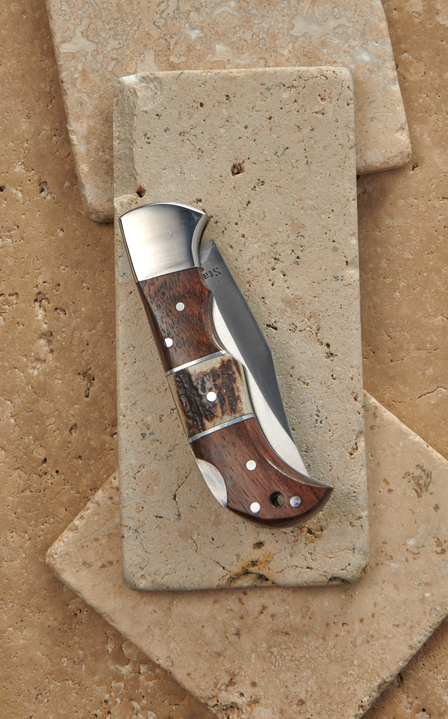 Circle SH Cutlery Damascus Blade with Black Acrylic Handle Lockback Knife and Sheath - Image 3