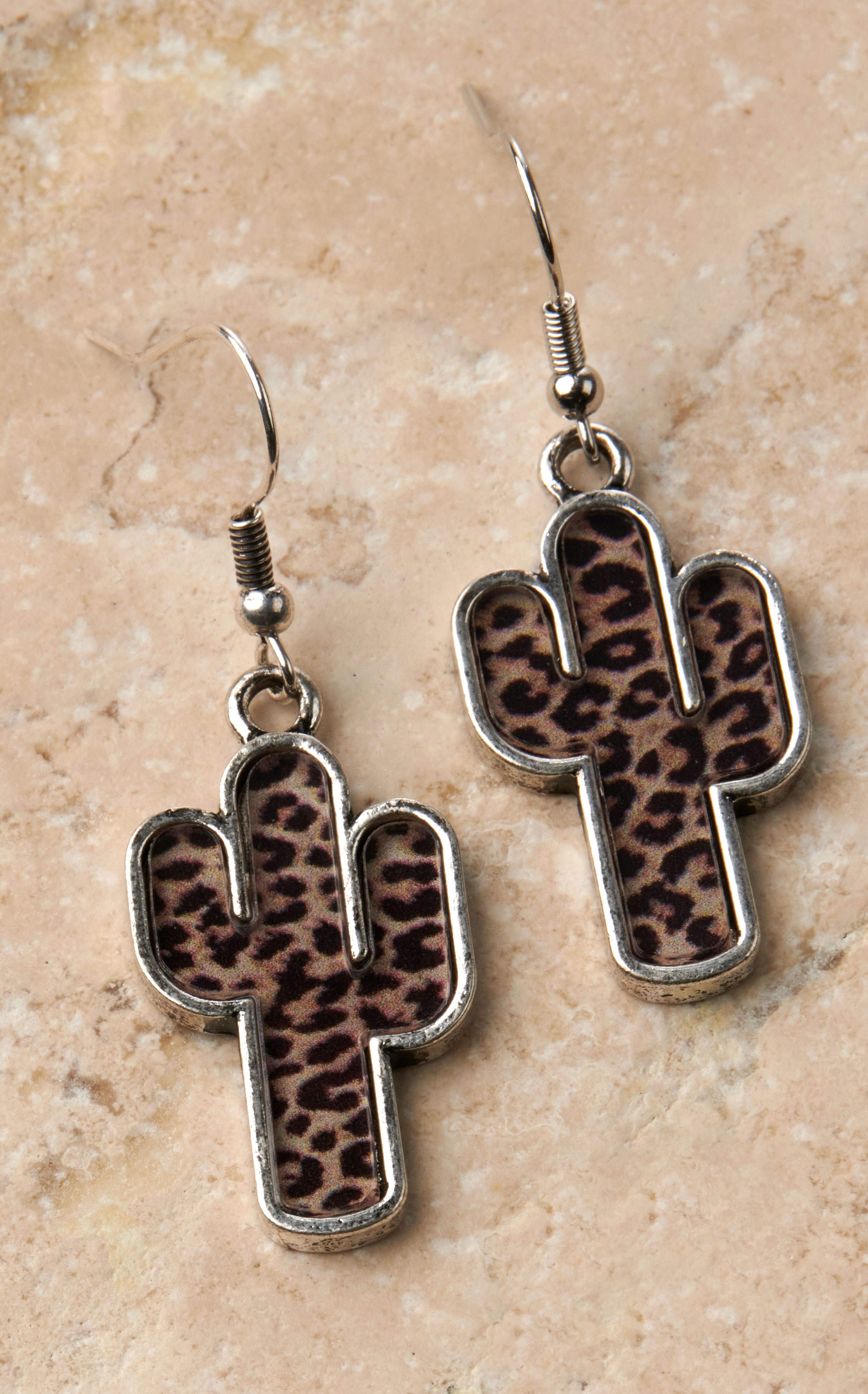 Silver Strike Silver and Turquoise Beads with Leopard Cactus Pendant Necklace and Earrings Jewelry Set - Image 1