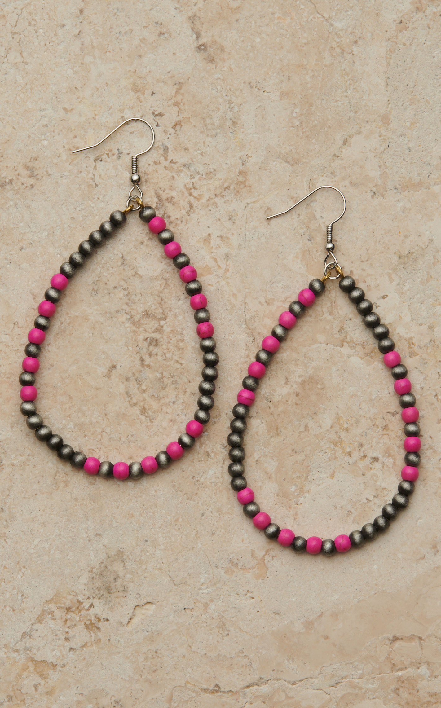 Rockin' C Women's Silver Navajo Pearls Hot Pink Bead Teardrop Hoop Earrings - Image 1