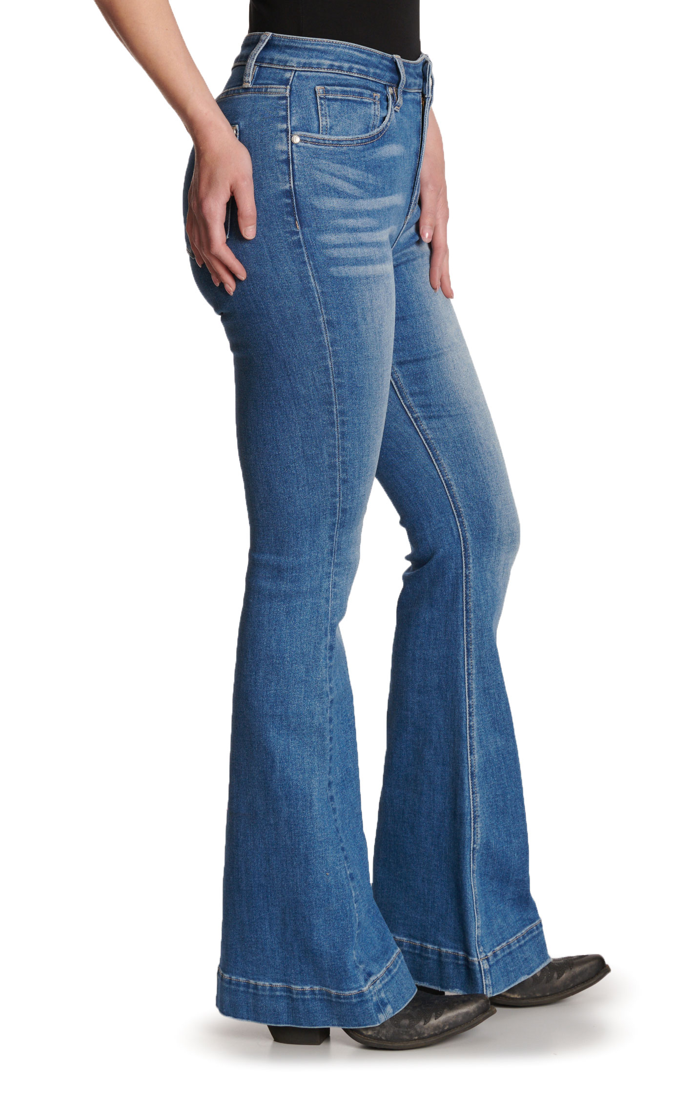 Rockin' C Women's Medium Wash High Rise Trouser Jeans - Image 1
