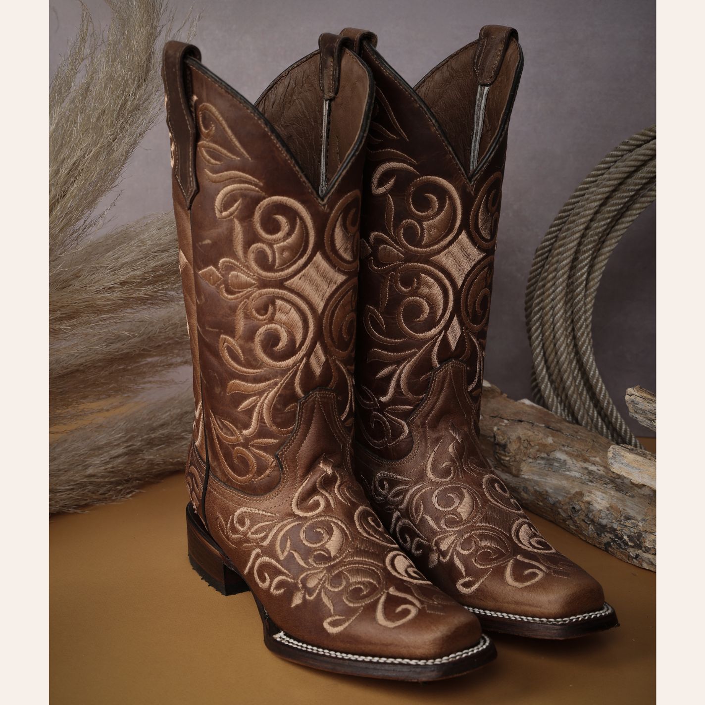 Circle G By Corral Women's Honey Stitched Square Toe Cowboy Boots - Image 1