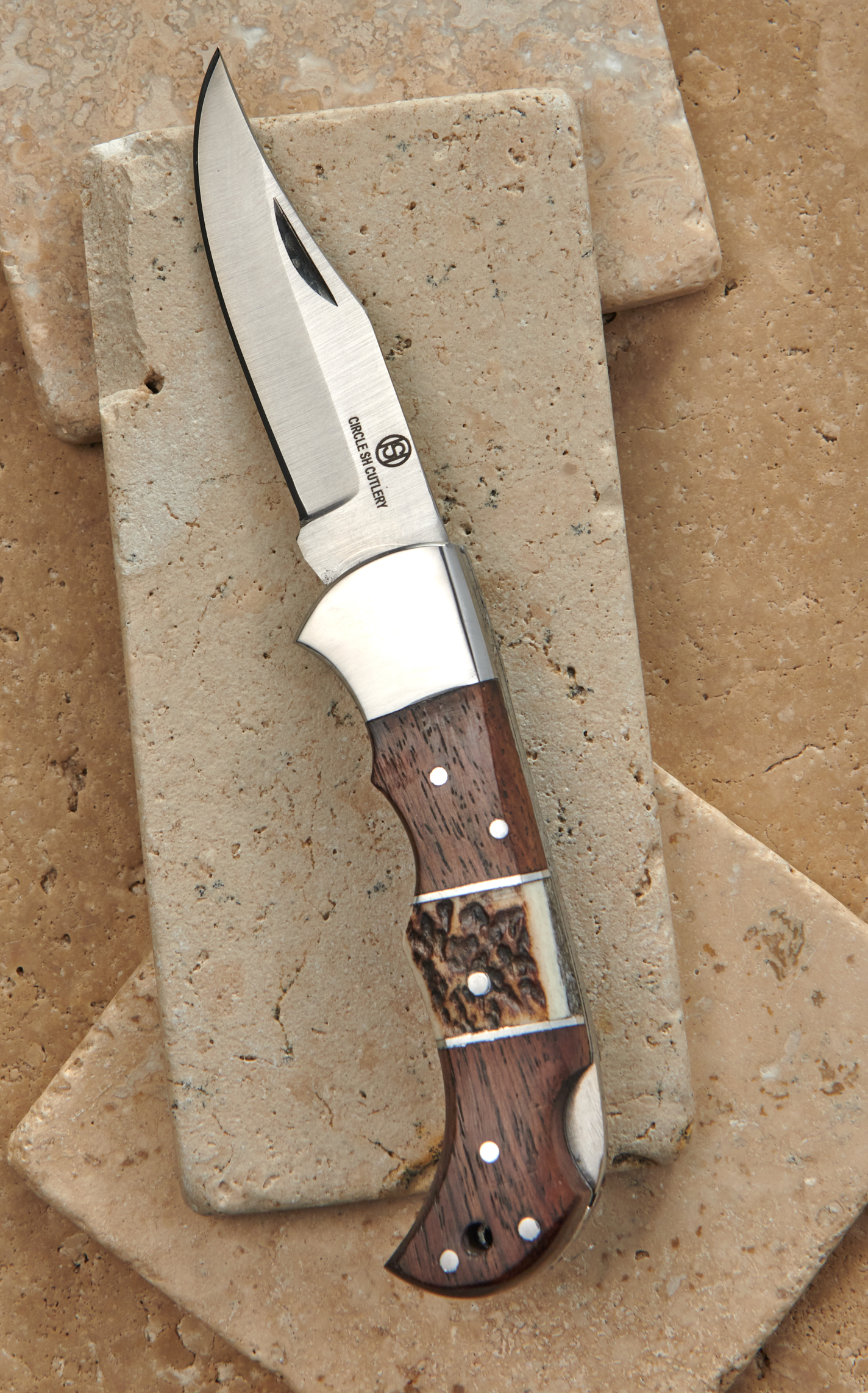 Circle SH Cutlery Damascus Blade with Black Acrylic Handle Lockback Knife and Sheath - Image 3