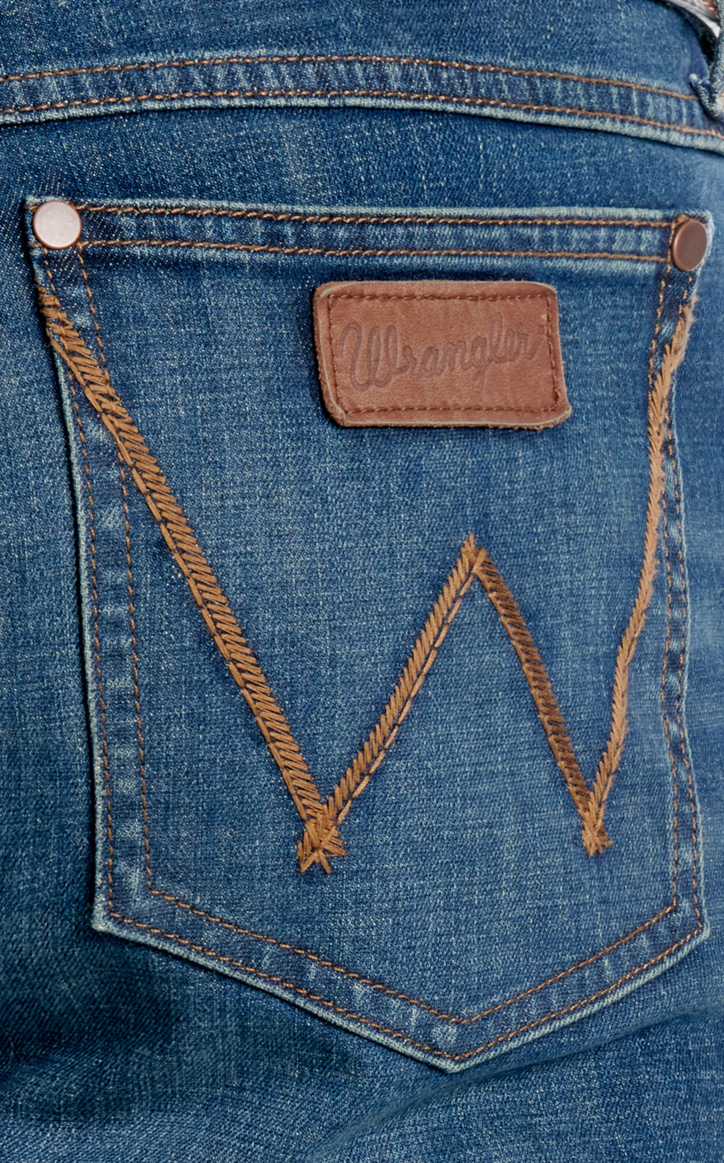 Wrangler Retro Men's 88 Riviera Dark Wash Slim Straight Leg Jeans - Image 1