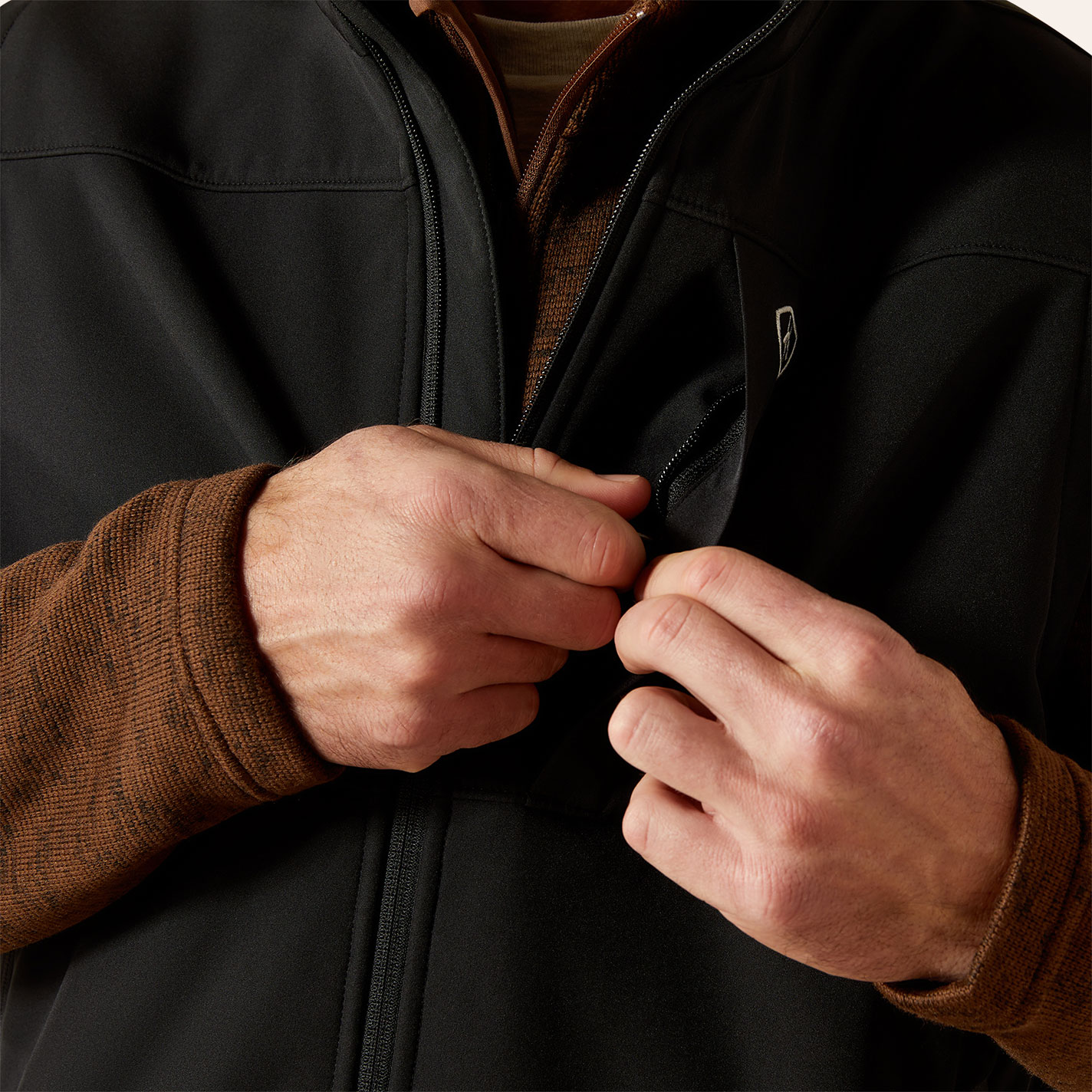 Ariat Men's Vernon Black Softshell Vest - Image 1