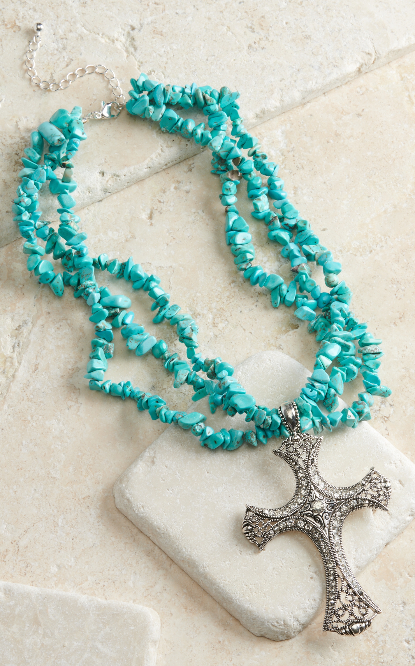 Blazin Roxx Turquoise Strand & Cross Pendant Jewelry Set - Image 1