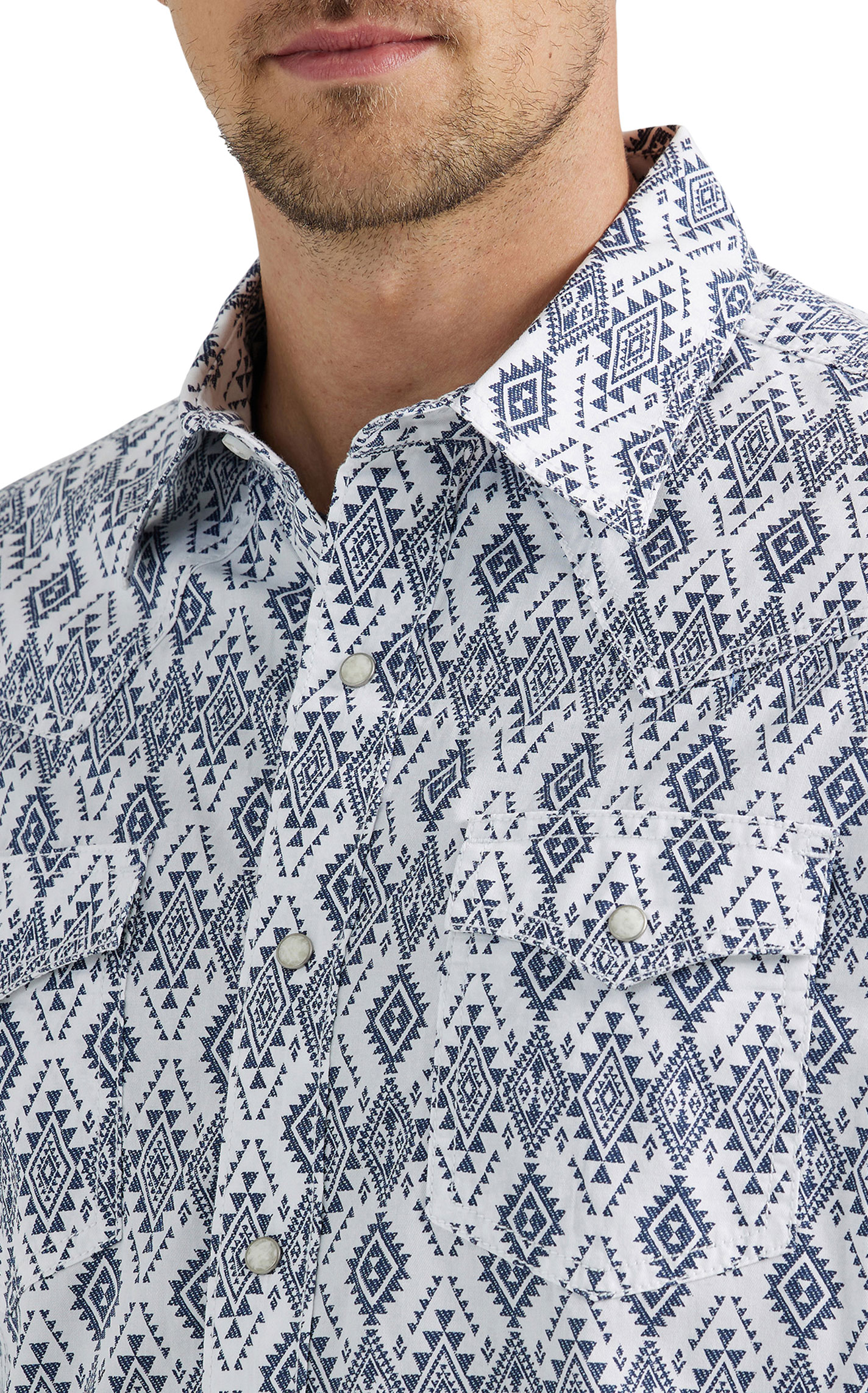 Wrangler Retro Men's White & Navy Aztec Print Western Shirt - Image 1