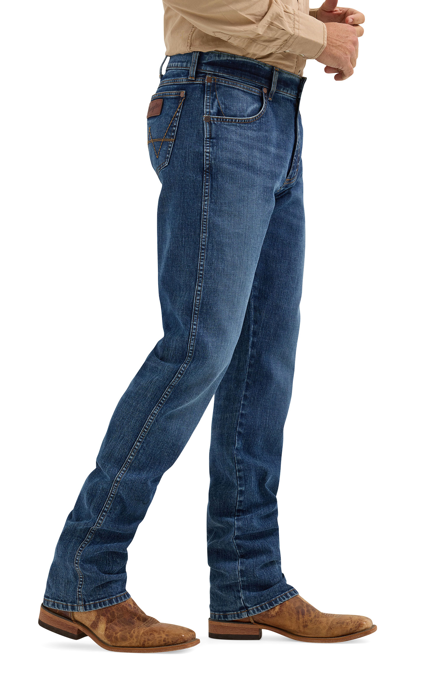 Wrangler Retro Men's 88 Dark Blue Slim Straight Leg Jeans - Image 1