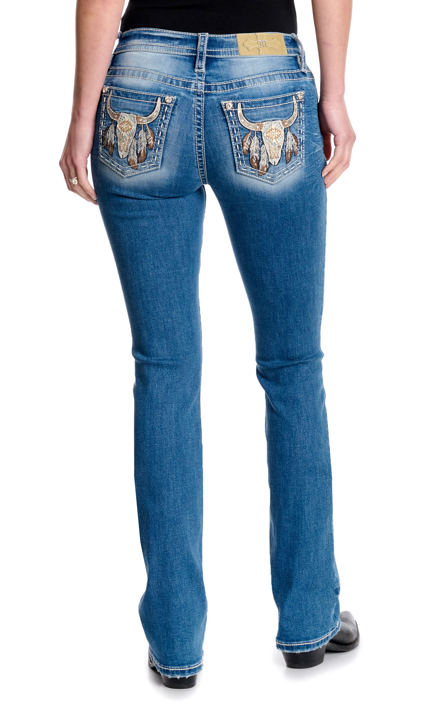 Miss Me Women's Medium Wash Aztec Skull & Feathers Boot Cut Jeans -  34\