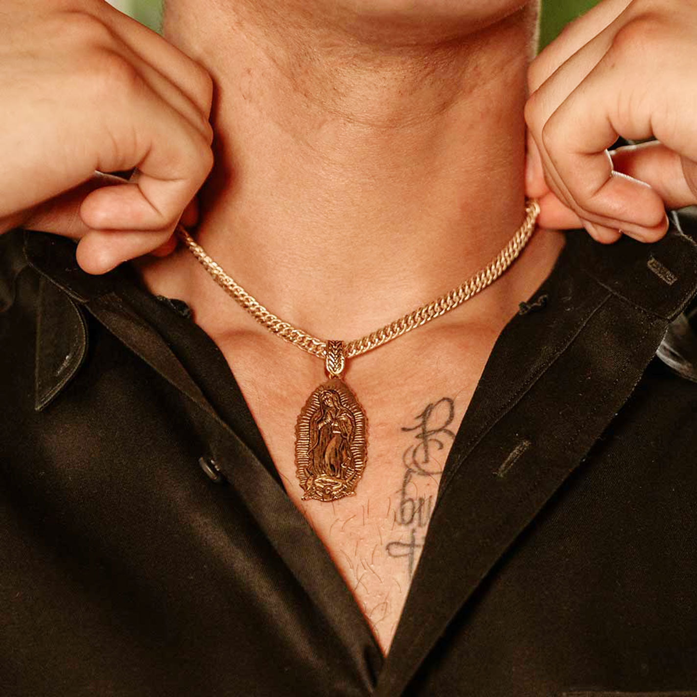 Montana Silversmiths Vaquero Men's Antiqued Gold Our Lady of Guadalupe Necklace - Image 2