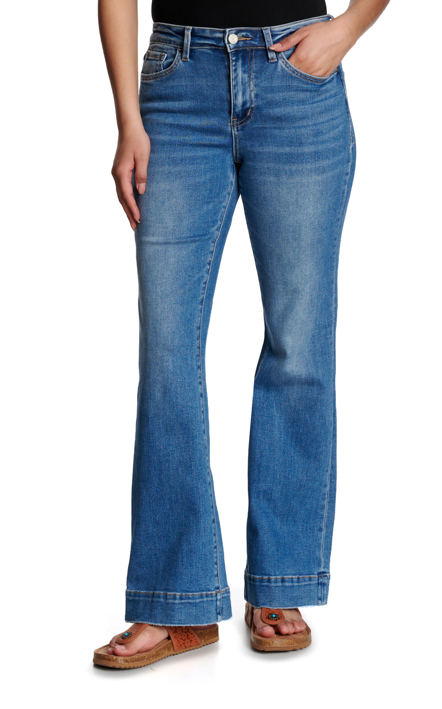 Vervet Women's Medium Wash Trouser Jeans - Image 1