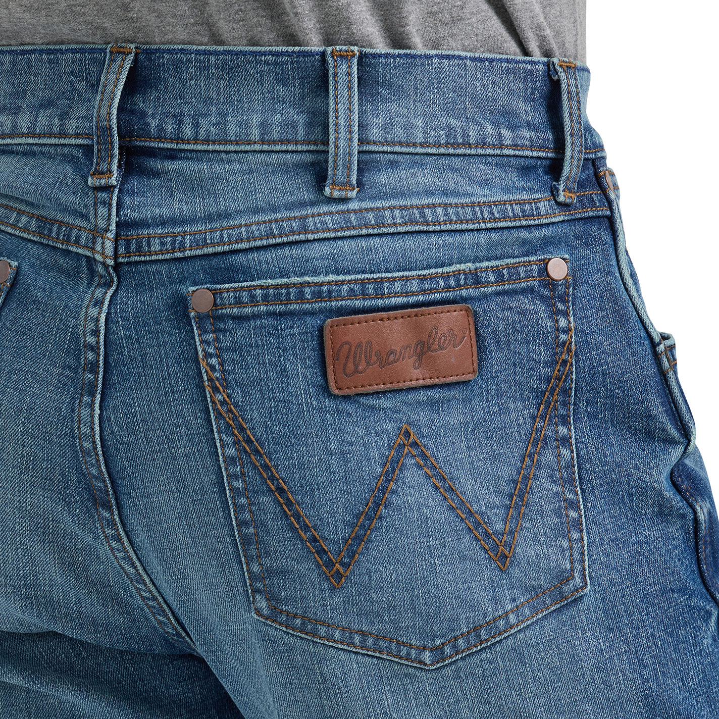 Wrangler Retro Men's 77 Harris Medium Wash Slim Bootcut Jeans - Image 1