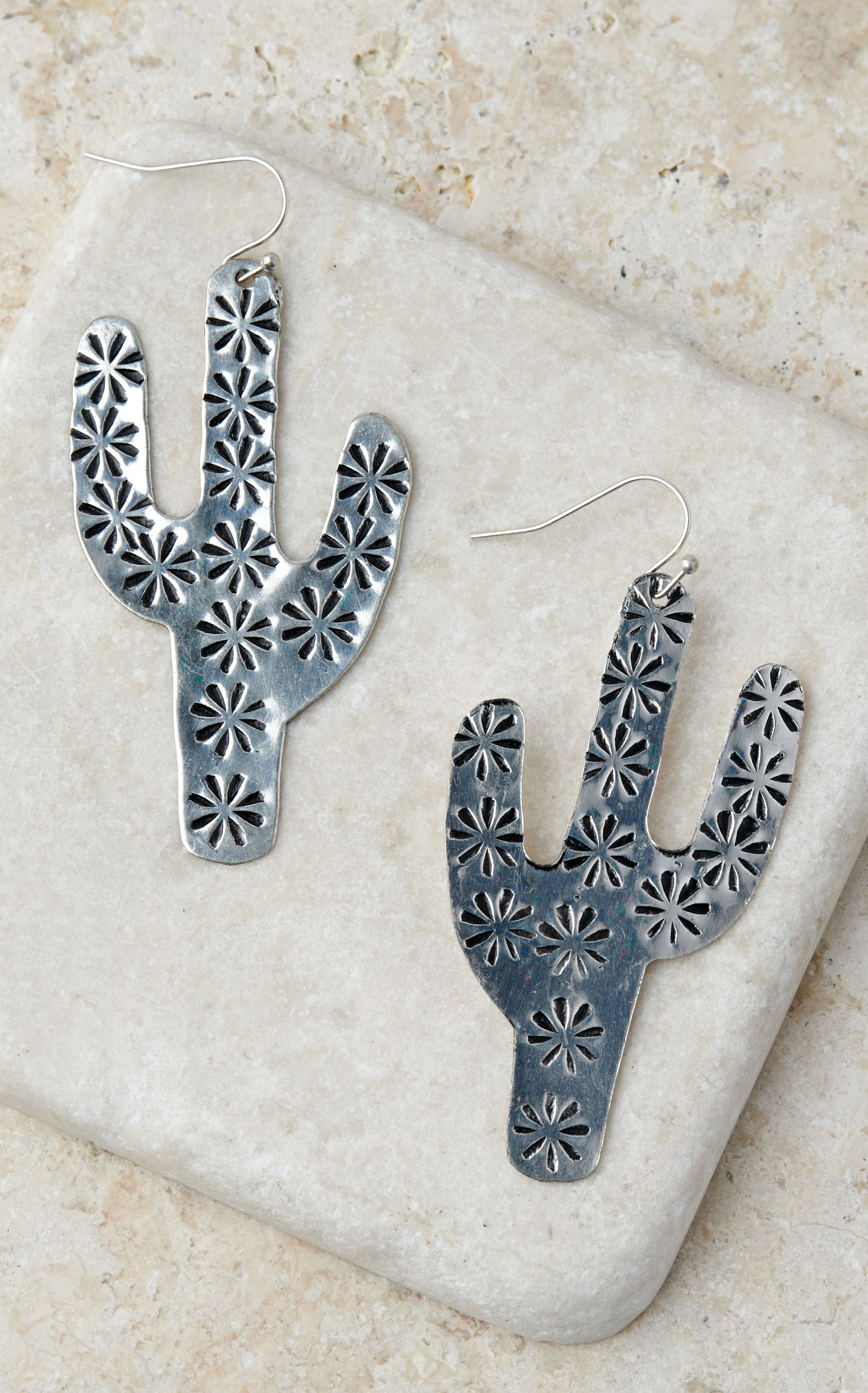 Silver Strike Women's Silver Stamped Floral Cactus Earrings - Image 1