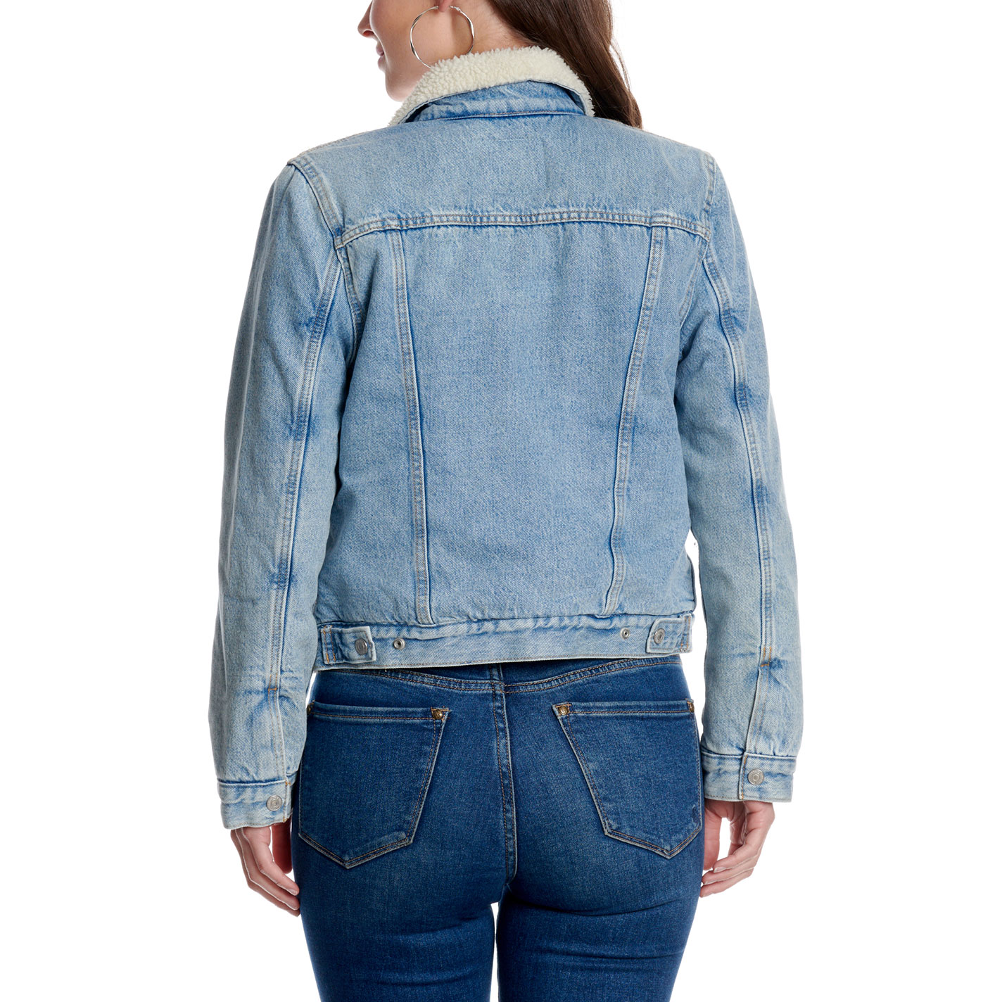 Levi's Women's Feeling Everything Sherpa Trucker Jacket - Image 2