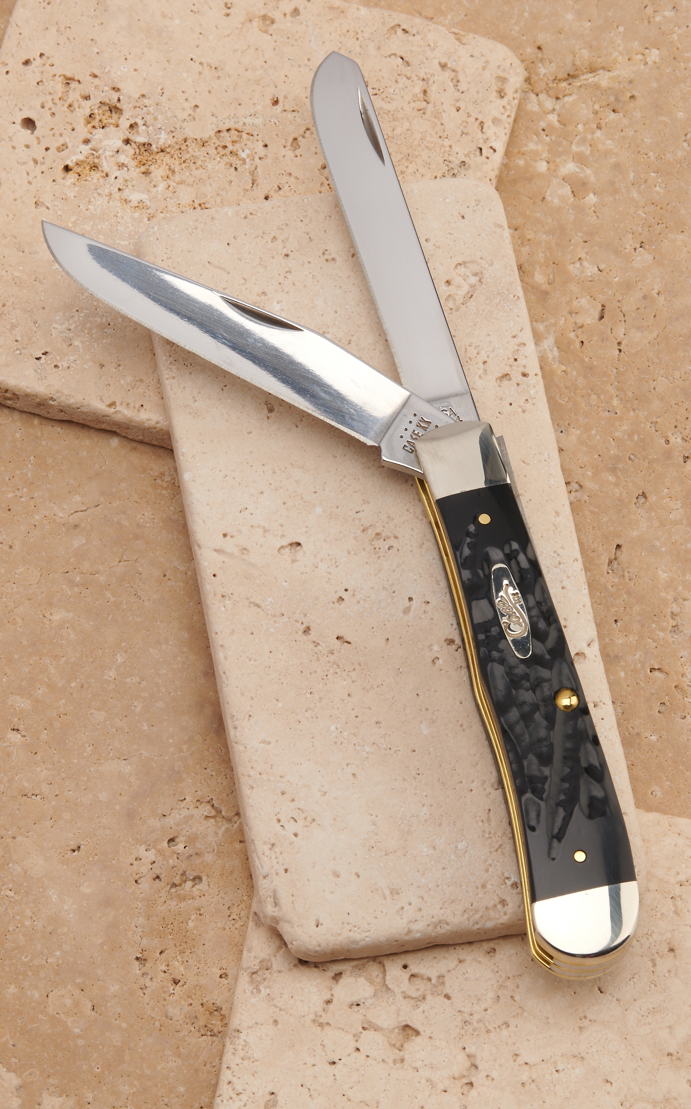 Case Rough Black Synthetic Trapper Knife - Image 1