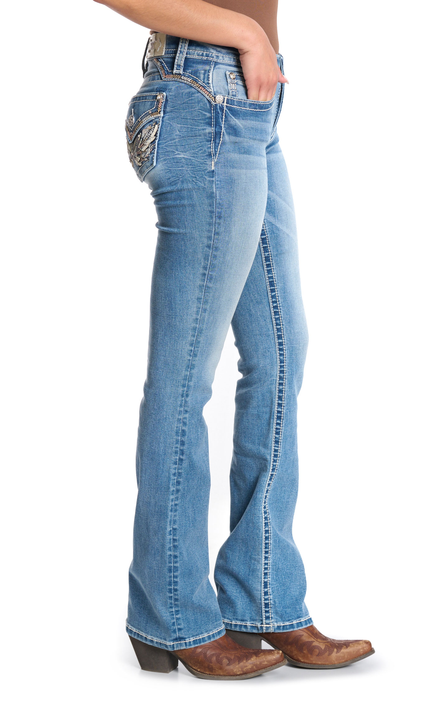 Miss Me Women's Light Wash Wing Flap Boot Cut 34\