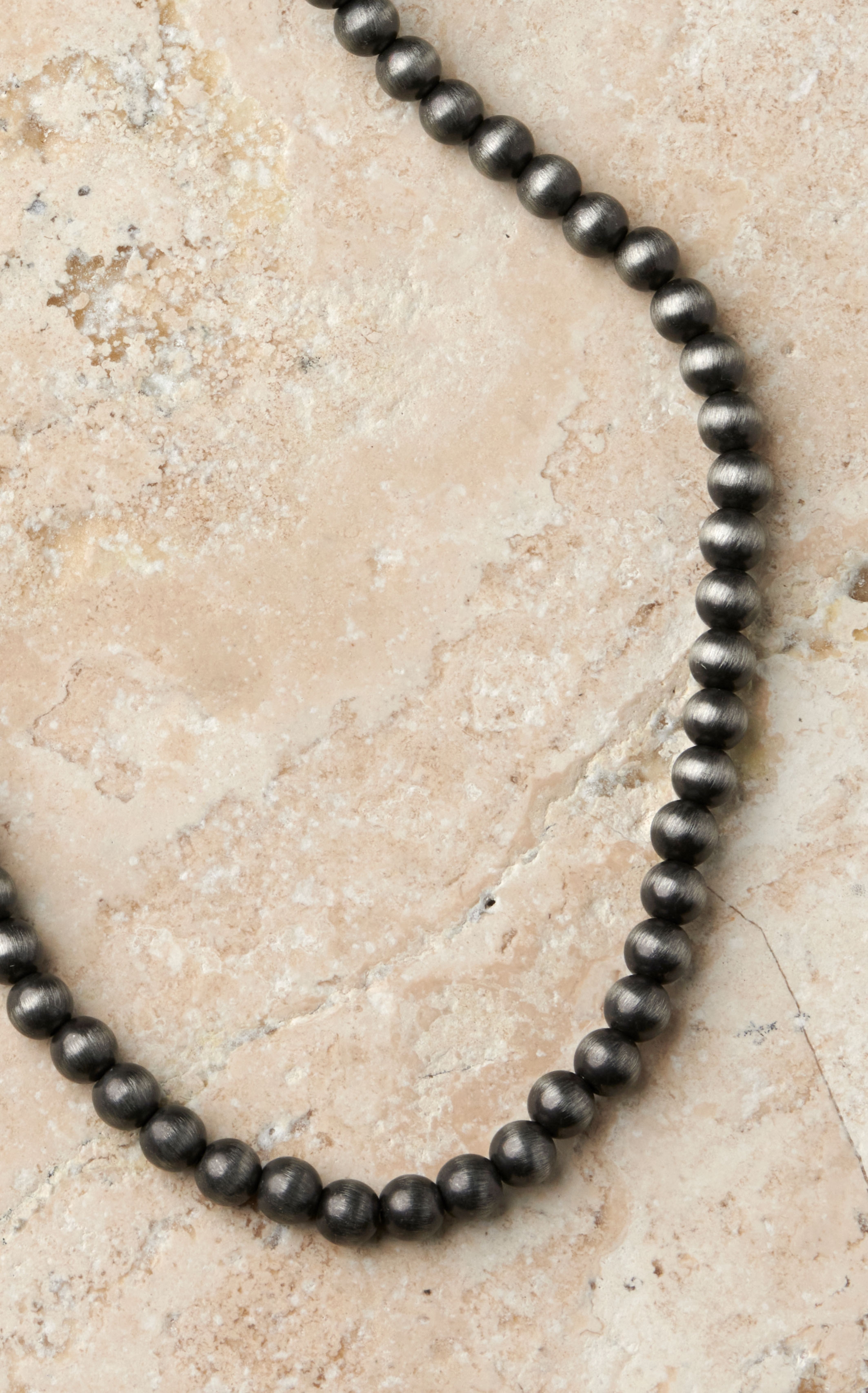 Rockin' C Women's Silver Navajo Pearls Beaded Necklace - Image 1