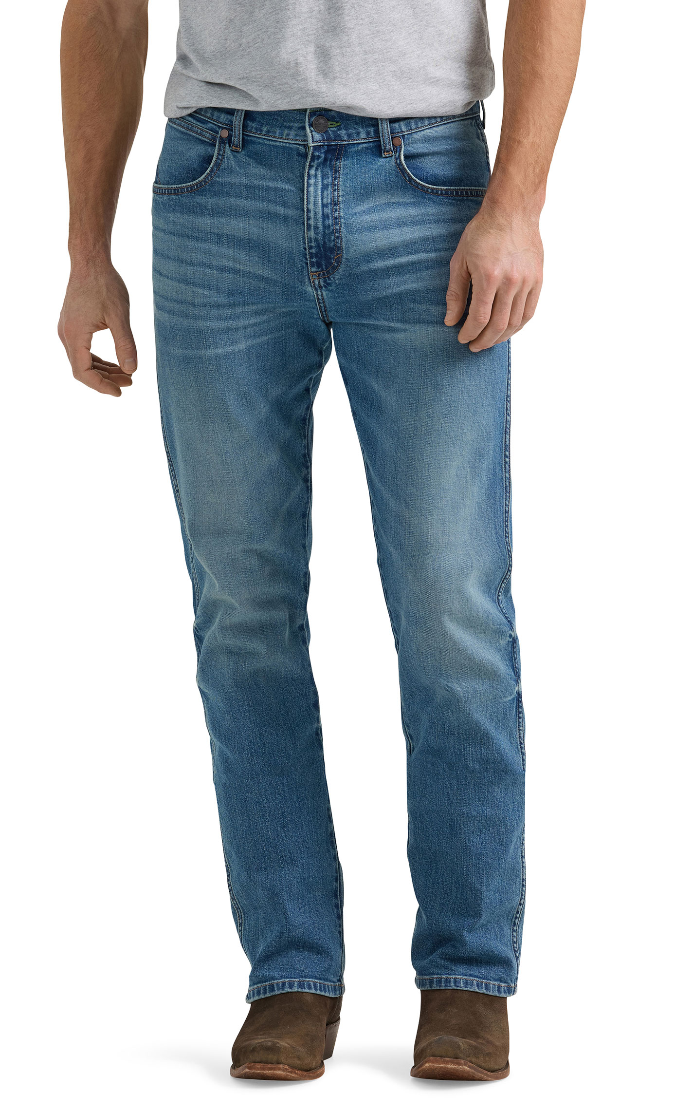Wrangler Retro Men's 88 Phillips Medium Wash Slim Straight Jeans - Image 1