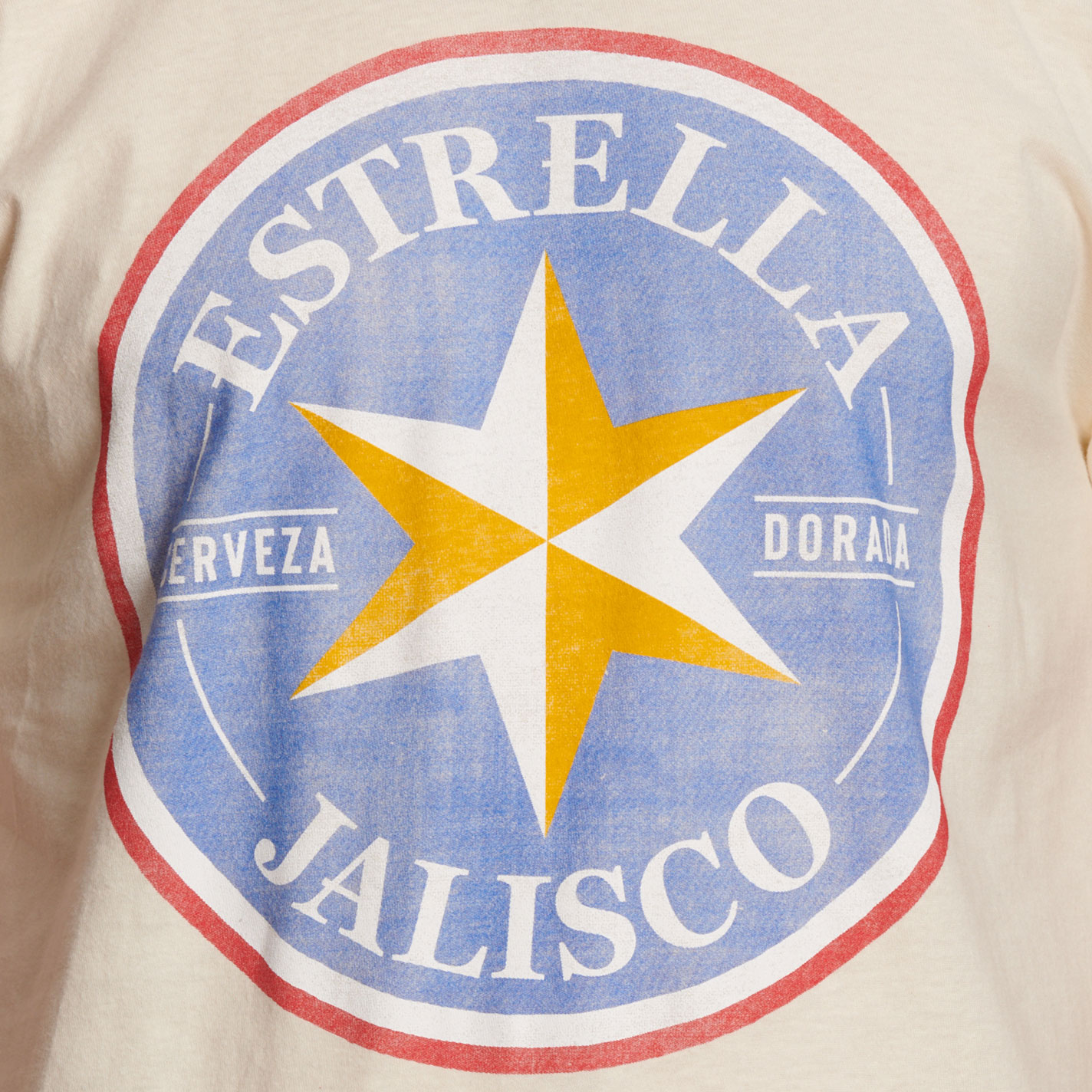 Brew City Men's Cream Estrella Jalisco Logo T-Shirt - Image 1