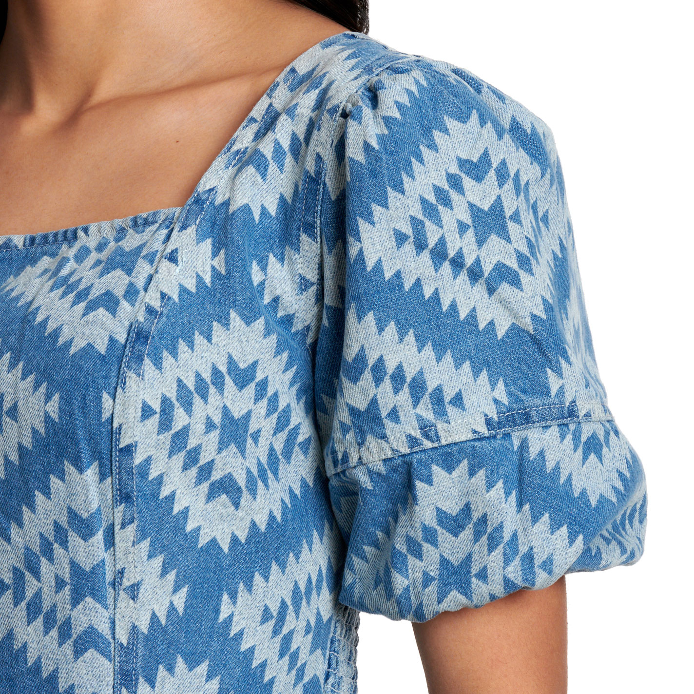 Cotton & Rye Women’s Denim Aztec Puff Sleeve Dress - Image 4