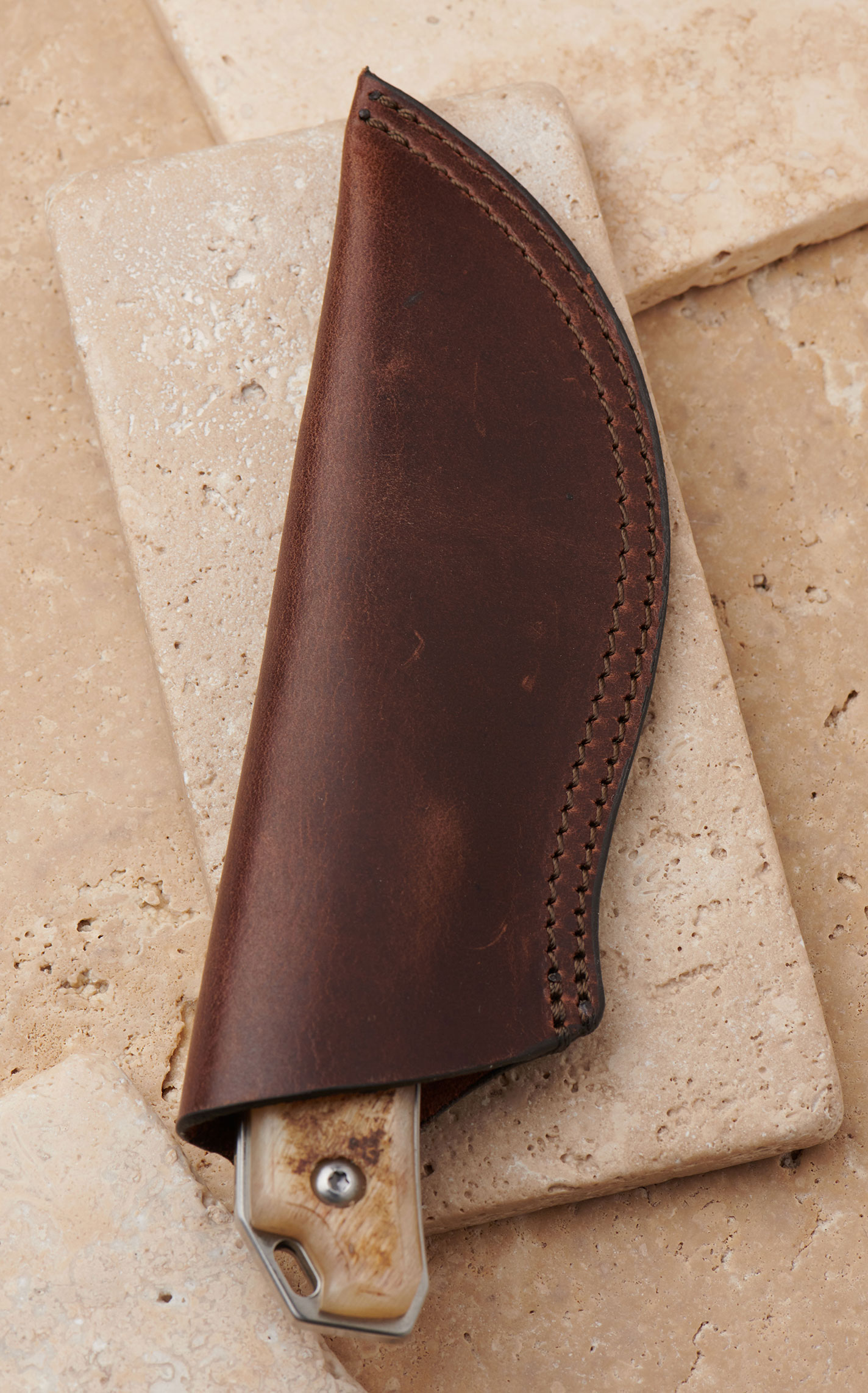 Hooey Ram Horn Fixed Blade Skinner Knife with Sheath - Image 1