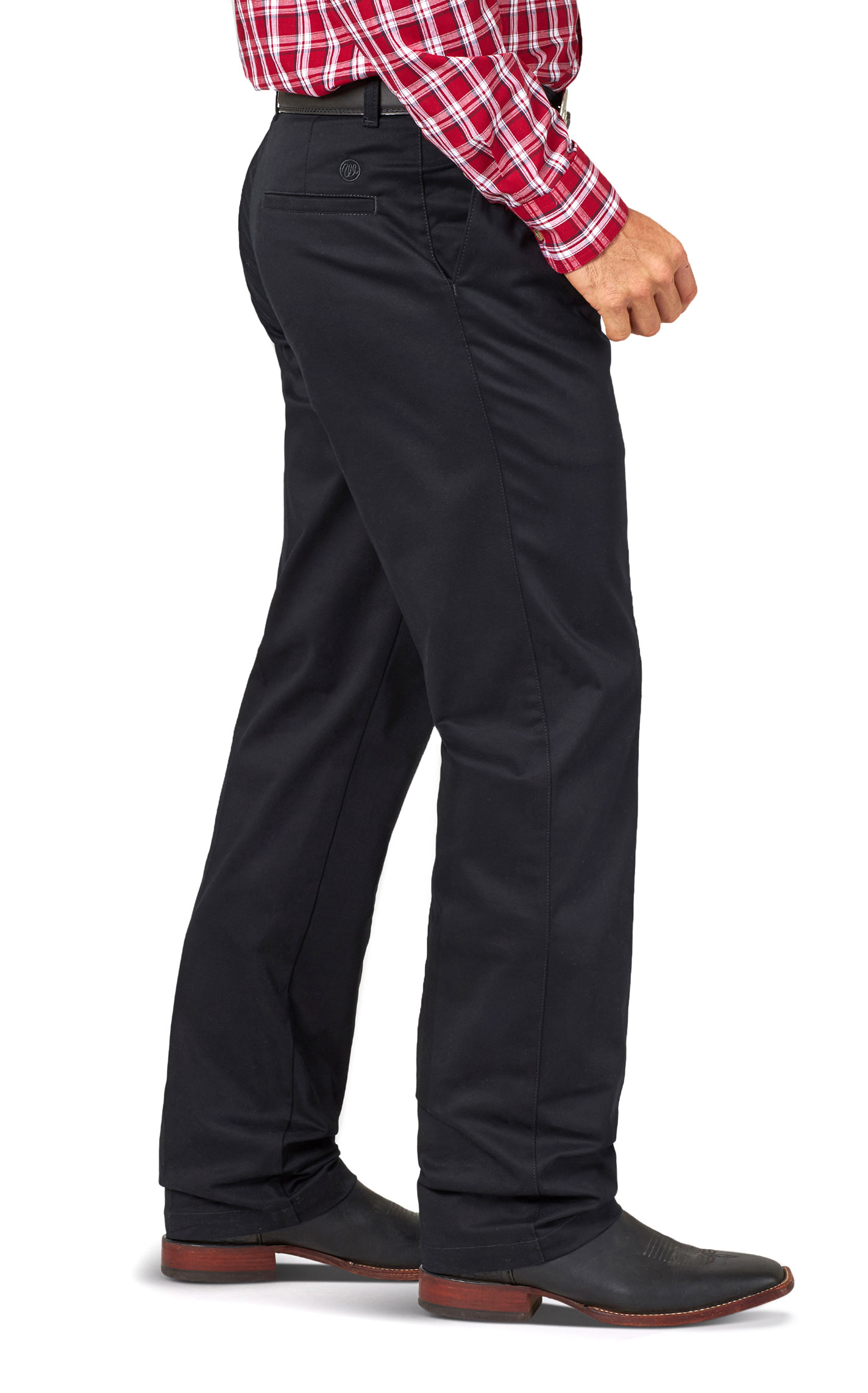 Wrangler Men's Black Pleated Front Relaxed Fit Wrinkle Resistant Casual Pants - Tall - Image 1