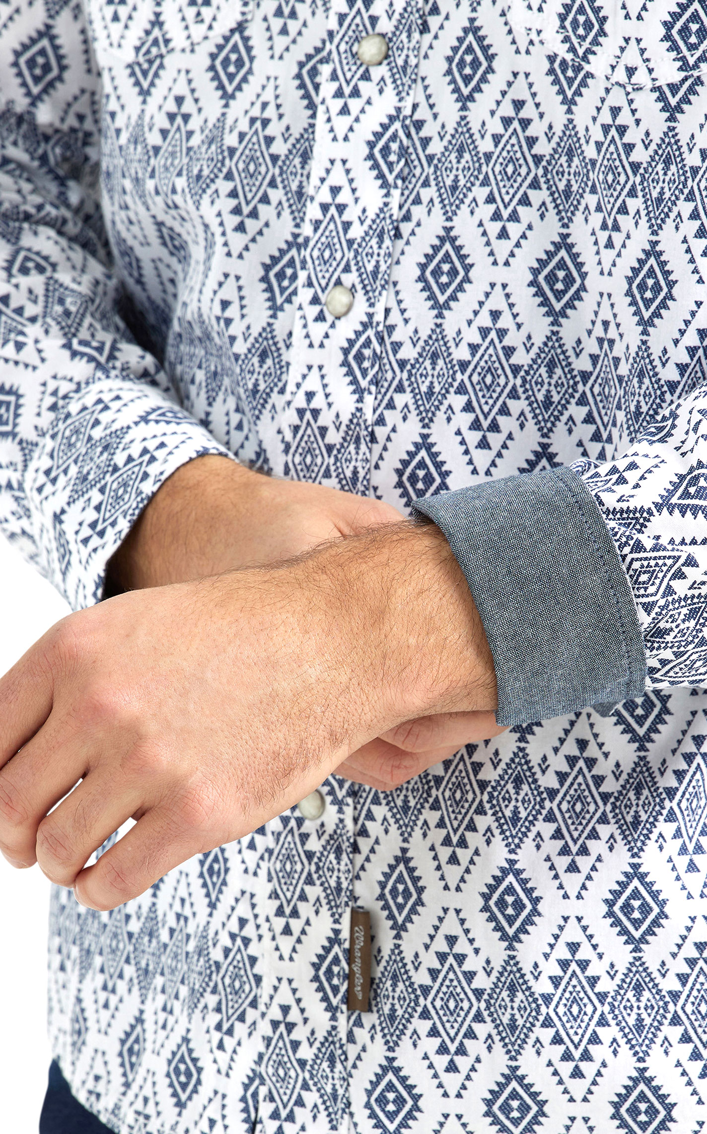Wrangler Retro Men's White & Navy Aztec Print Western Shirt - Image 1