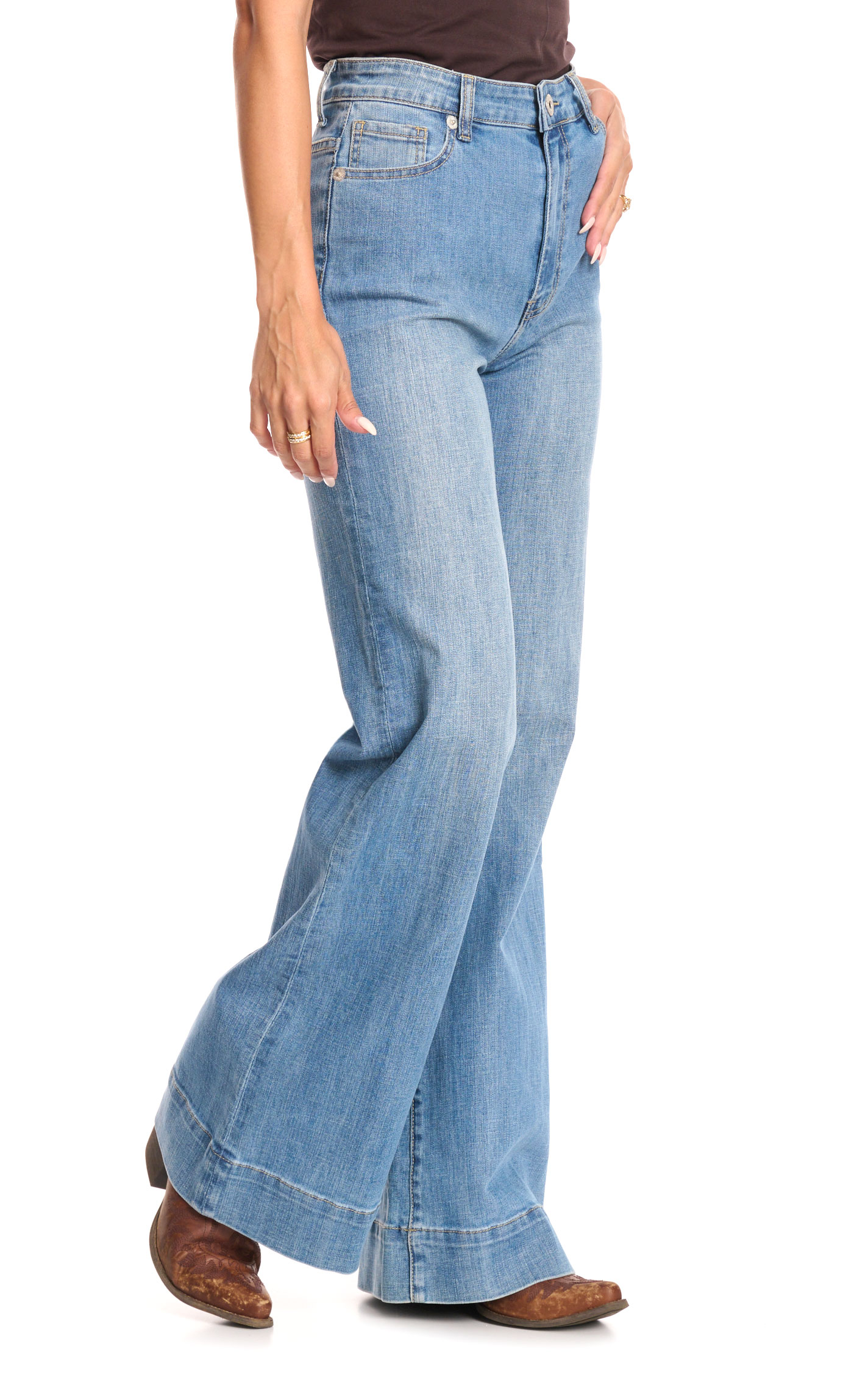 Stetson Women's Light Wash High Rise Wide Leg Jeans - Image 1