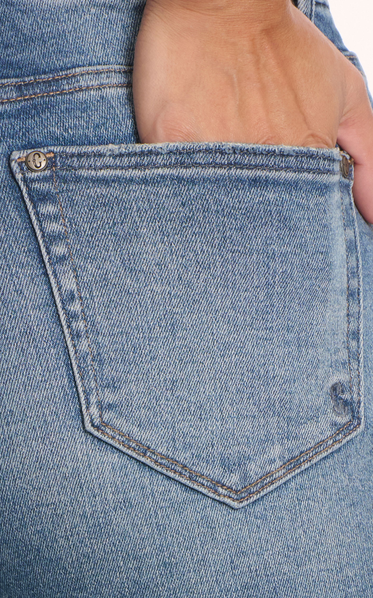 Rockin C Women's Medium Wash Distressed Wide Leg Jeans - Image 1