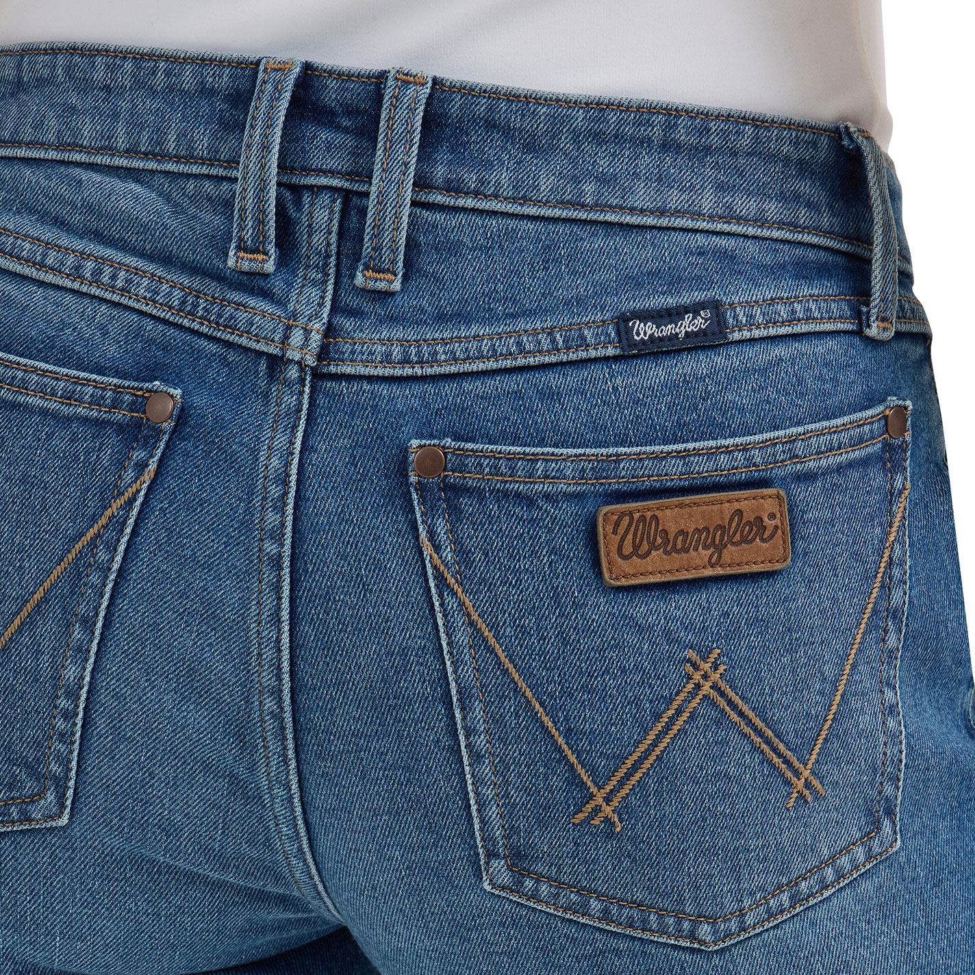 Wrangler Retro Women's Mae Allison Medium Wash Trouser Jeans - Image 1