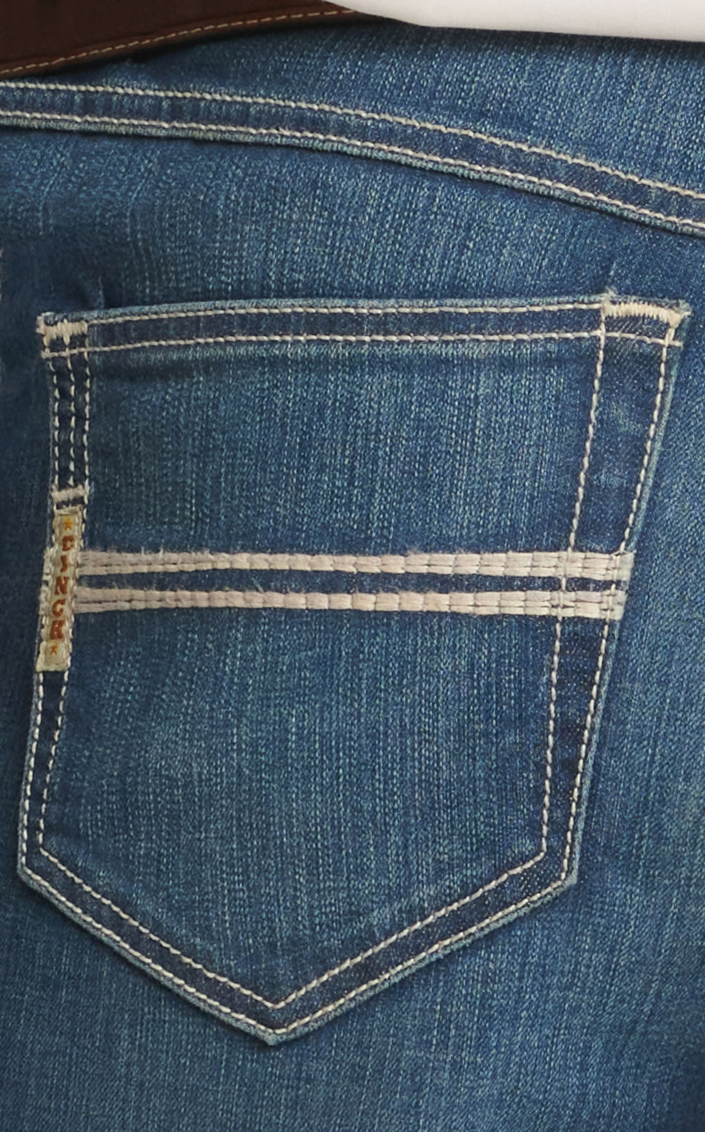 Cinch Men's Carter 2.0 Dark Wash Mid-Rise Relaxed Boot Cut Jeans - Image 1