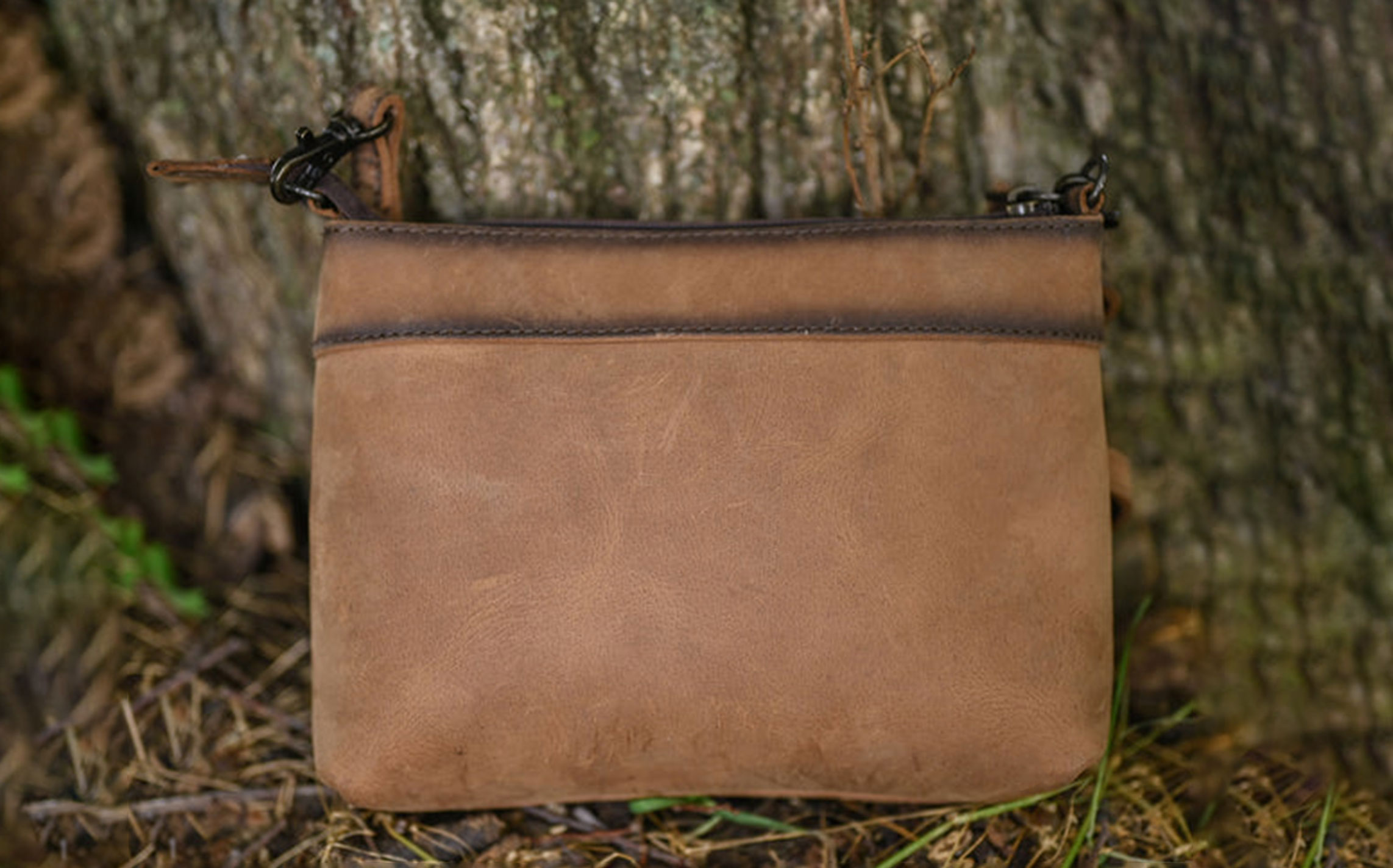 STS Ranchwear Baroness Grace Leather Crossbody Bag - Image 1