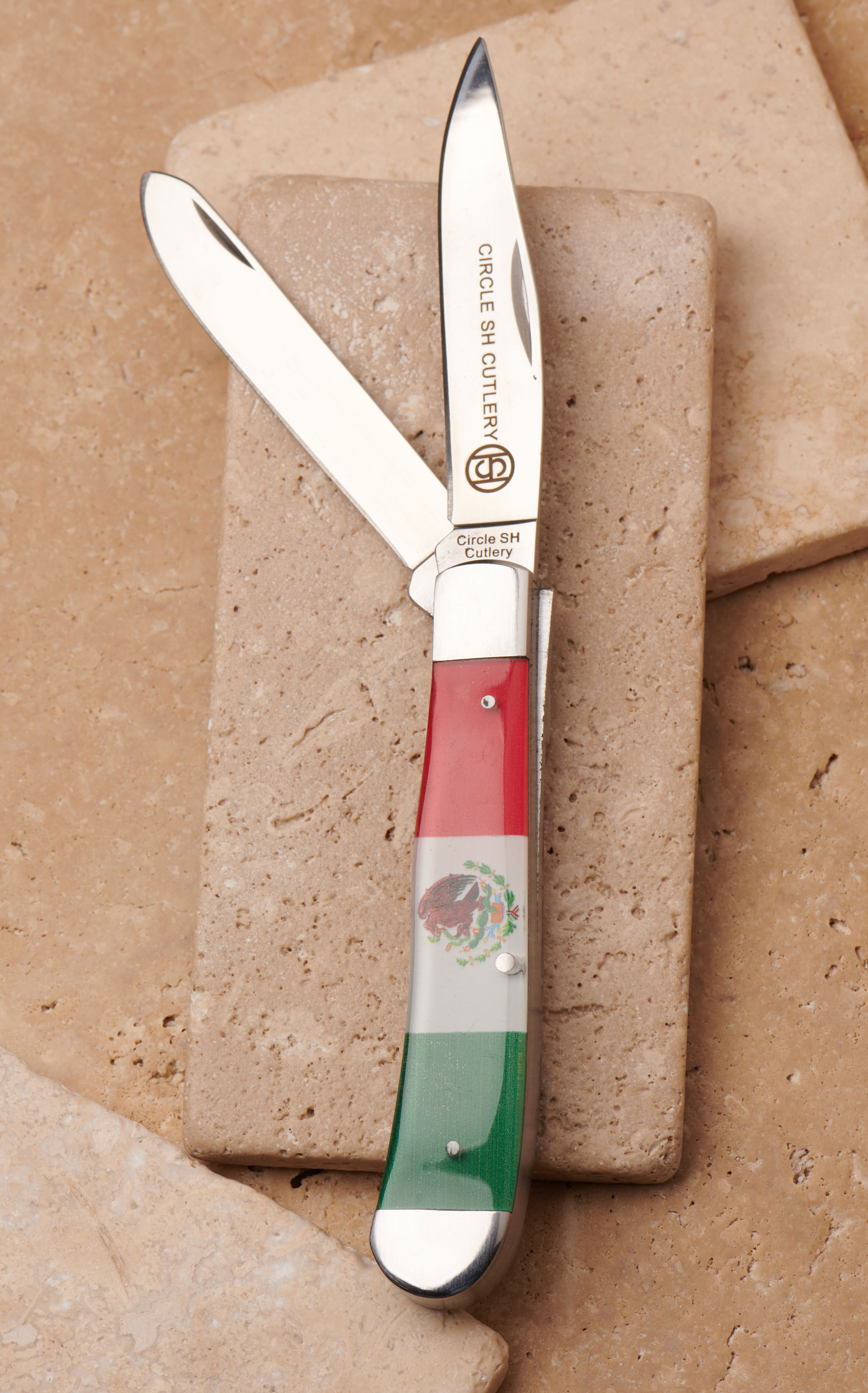 Circle SH Cutlery Mexico Flag Trapper Knife - Image 1