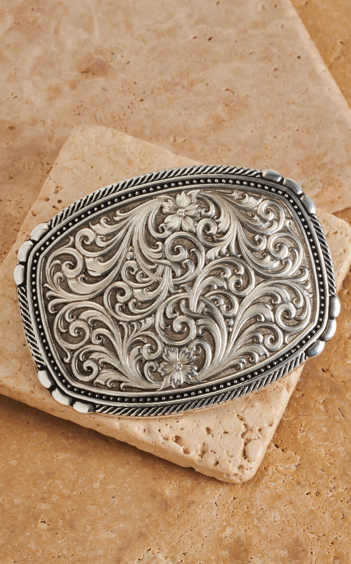 Montana Silversmiths Antiqued Pinpoints and Twisted Rope Trim Etched Floral Belt Buckle - Image 1