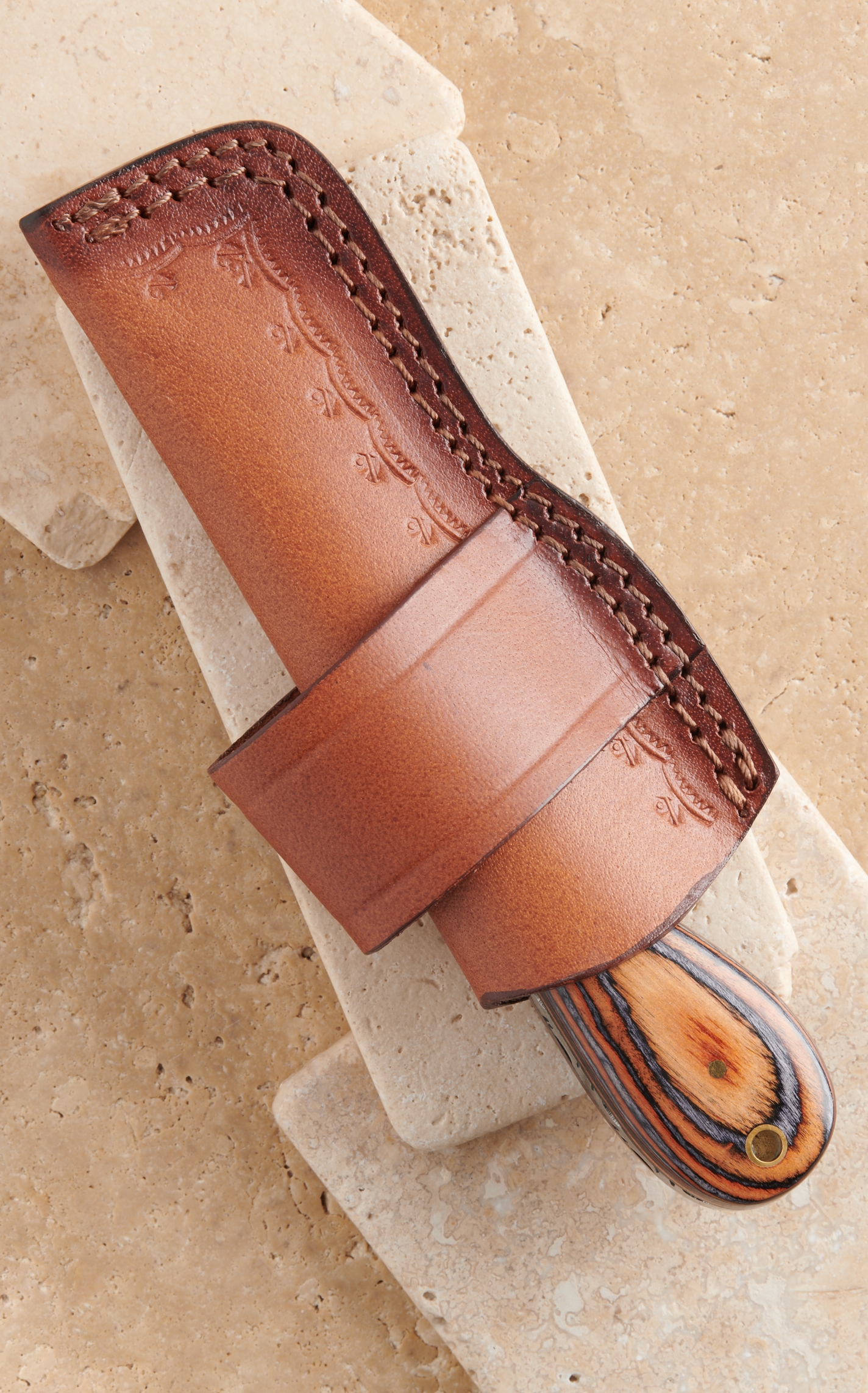 Circle SH Cutlery Stainless Blade and Wood Handle Castrations Knife with Leather Sheath - Image 1