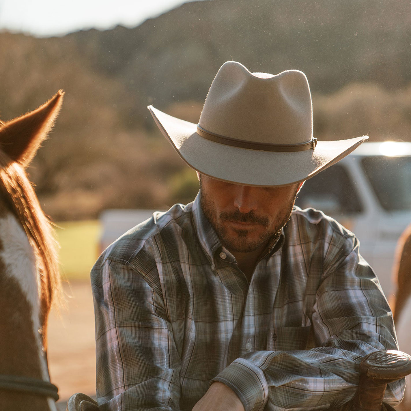 Stetson 4X Seneca Silver Sand Buffalo Collection Felt Cowboy Hat - Image 1