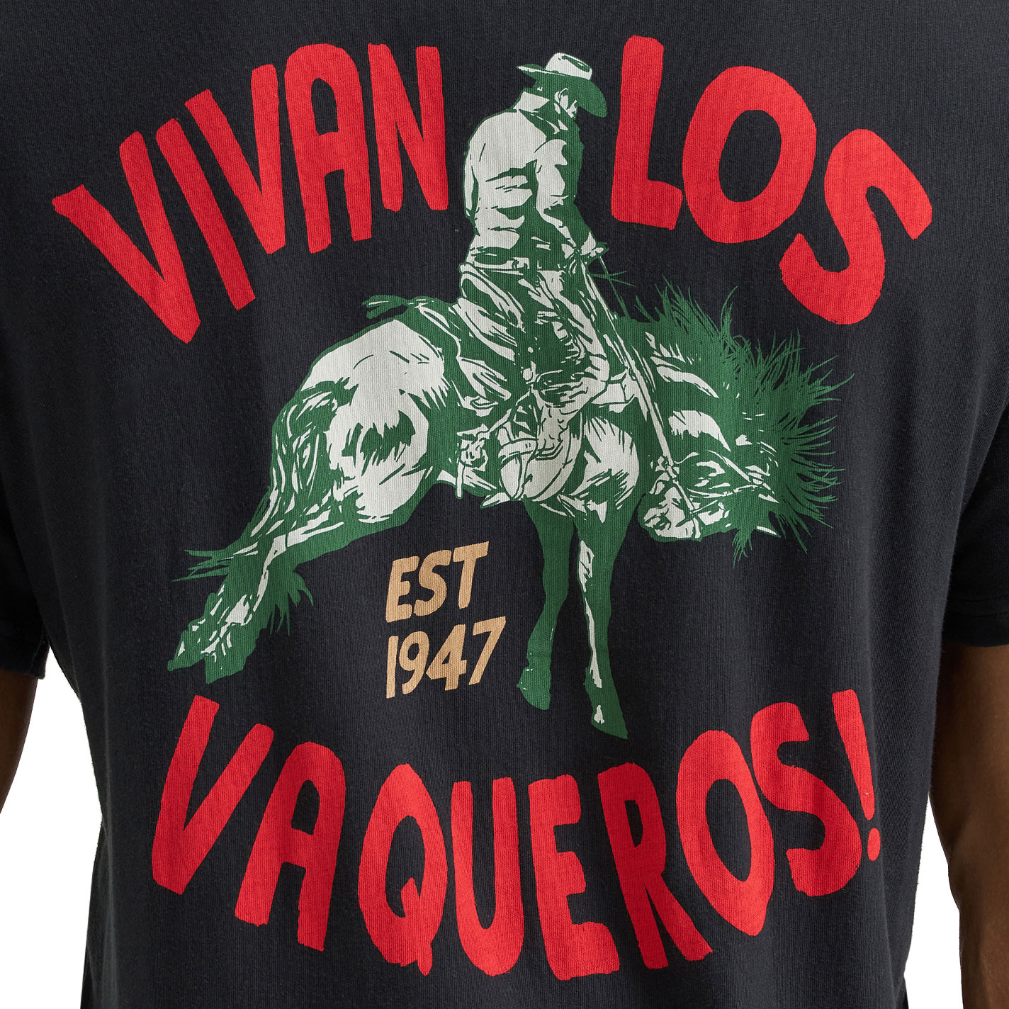 Wrangler Men's Dark Gray Vivan Los Vaqueros Graphic T-Shirt - Image 1