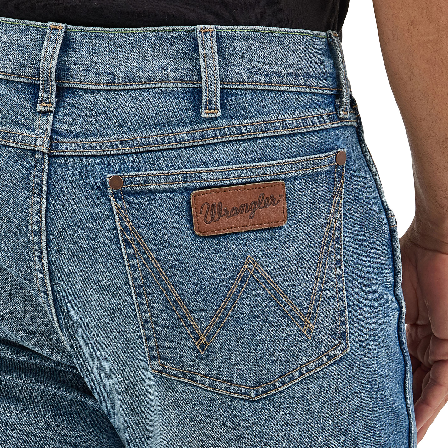 Wrangler Retro Men's Gralin Medium Wash Slim Fit Straight Leg Jeans - Image 1