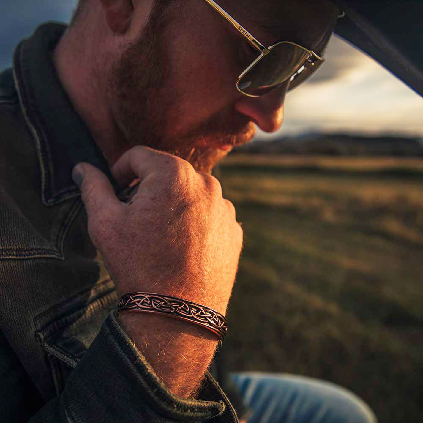 Montana Silversmiths Men's Shiny Copper Western Cathedral Rock Cuff Bracelet - Image 2