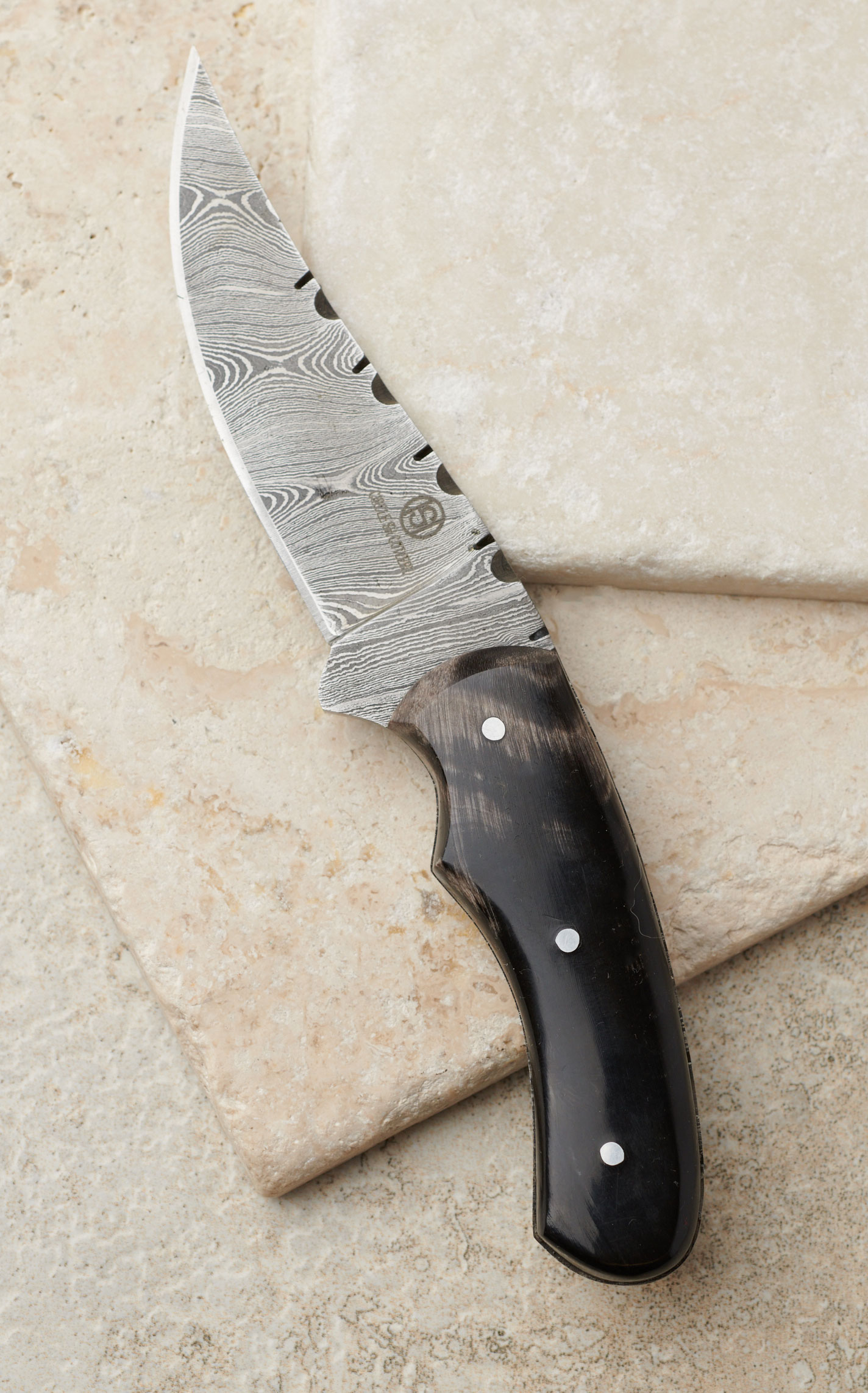 Circle SH Cutlery Damascus Straight Blade 7\
