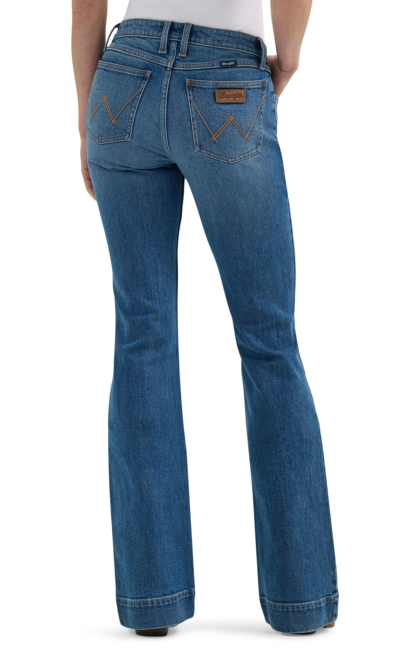 Wrangler Retro Women's Mae Allison Medium Wash Trouser Jeans - Image 1