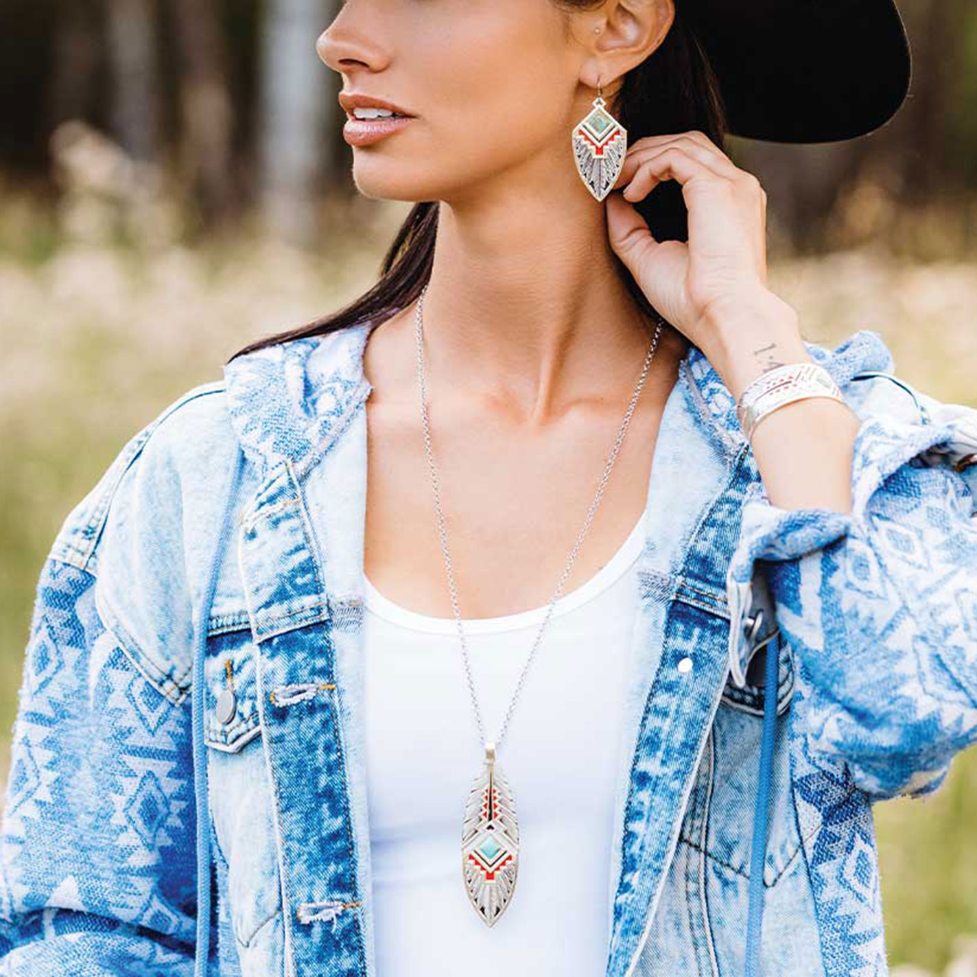 Montana Silversmiths Southwest Aura American Made Necklace  - Image 3