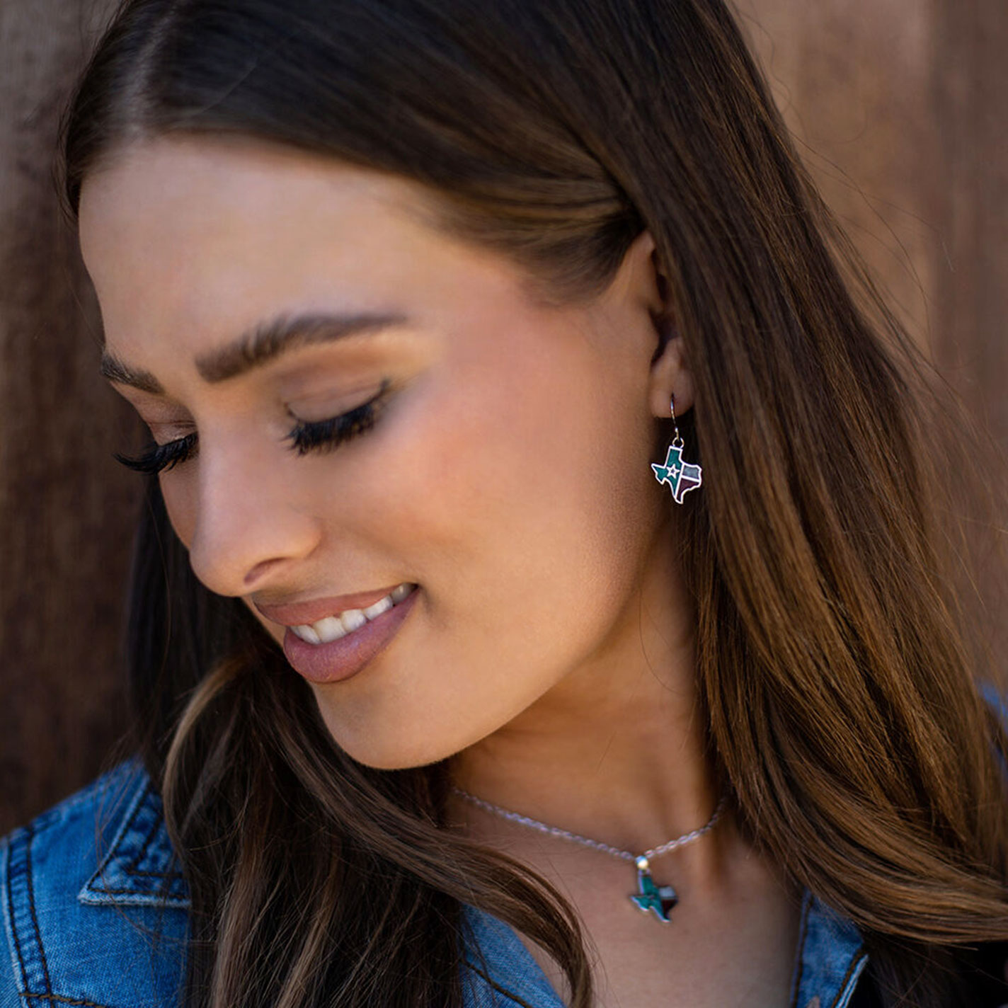 Montana Silversmiths Silver Texas Forever Tiny Link Chain Texas Pendant Necklace - Image 1