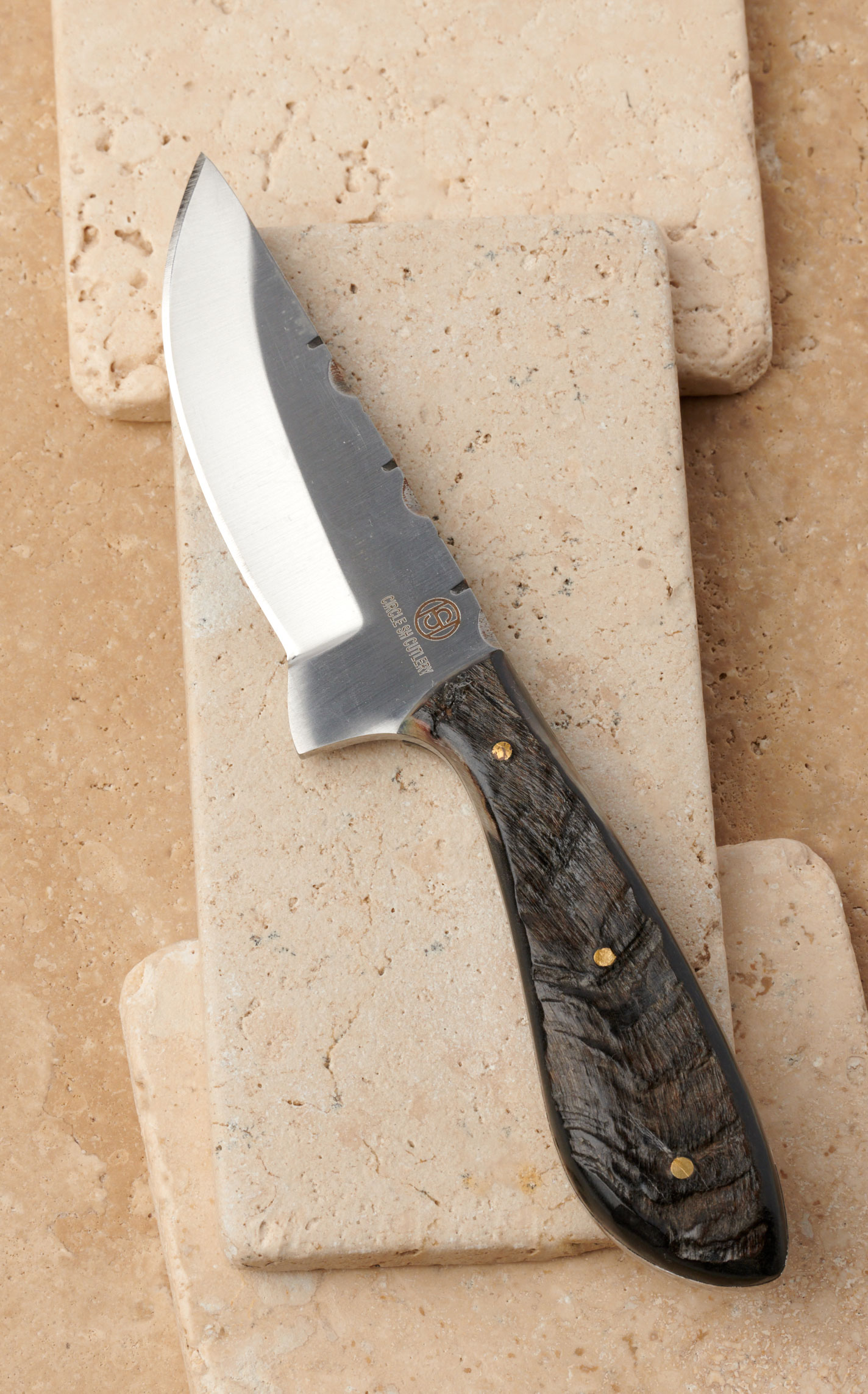 Circle SH Cutlery Straight Blade Surgical Steel & Ram Horn Handle Knife with Leather Sheath - Image 4