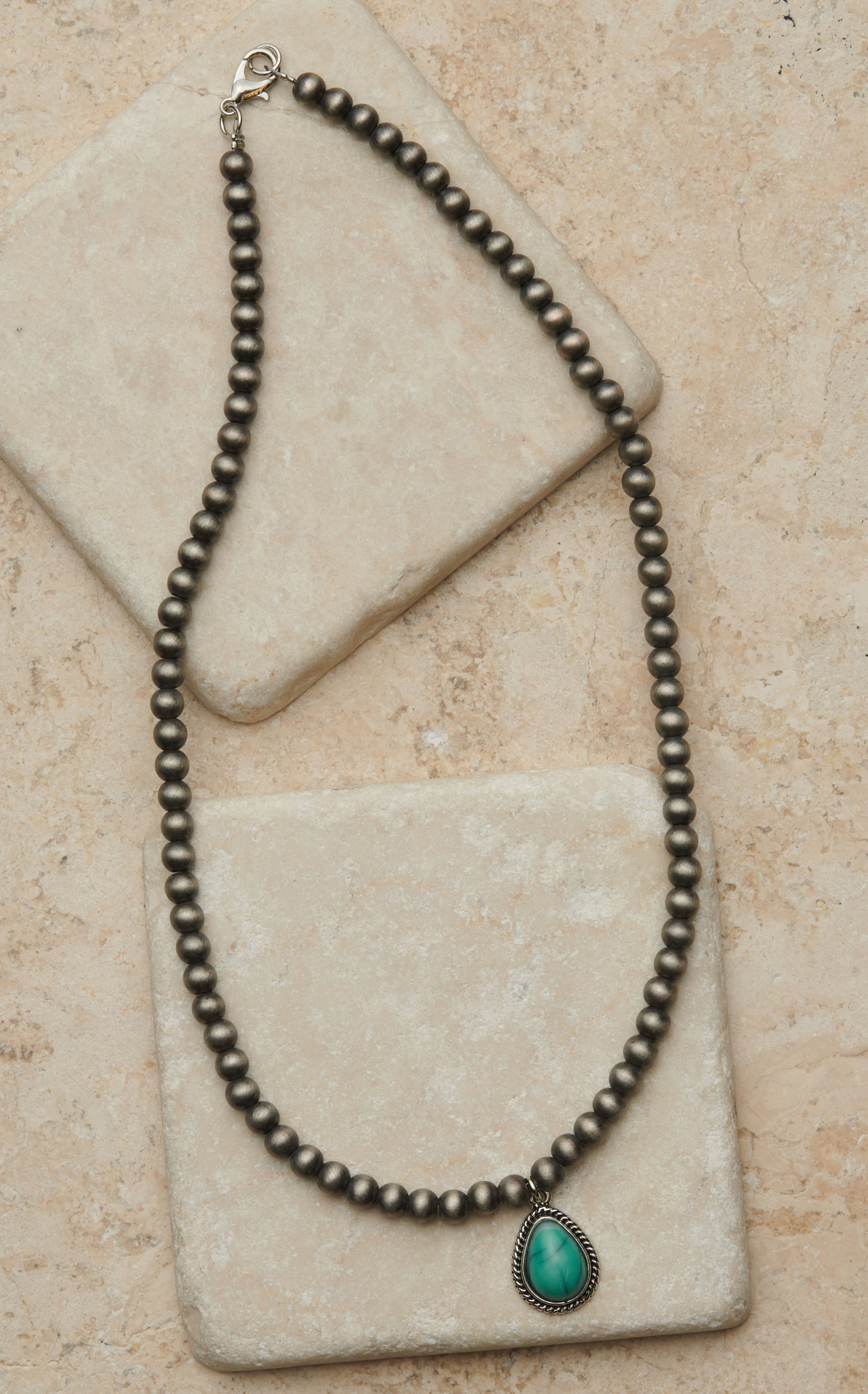 Rockin' C Women's Silver Navajo Pearl with Turquoise Stone Teardrop Pendant Necklace - Image 1