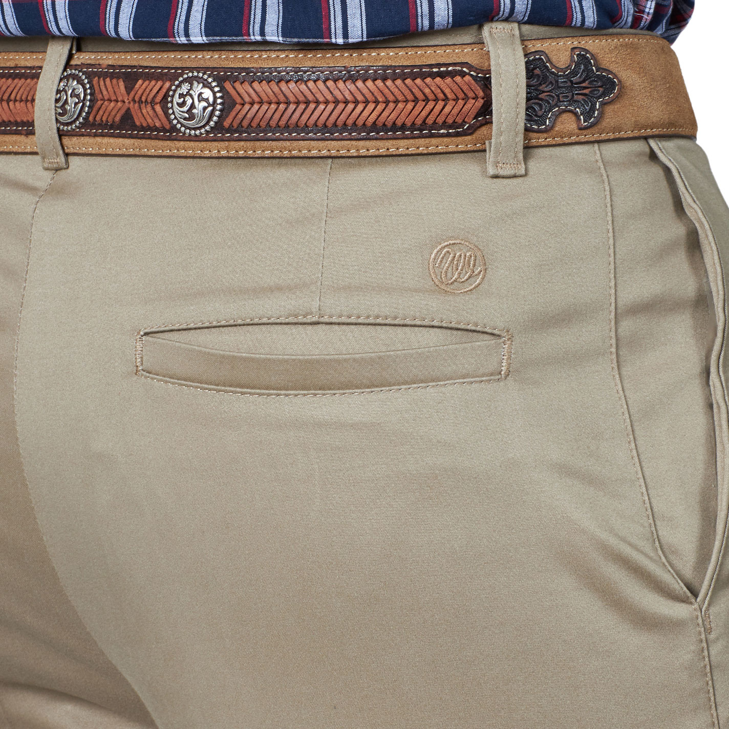 Wrangler Men's Khaki Flat Front Relaxed Fit Wrinkle Resistant Casual Pants - Tall - Image 1