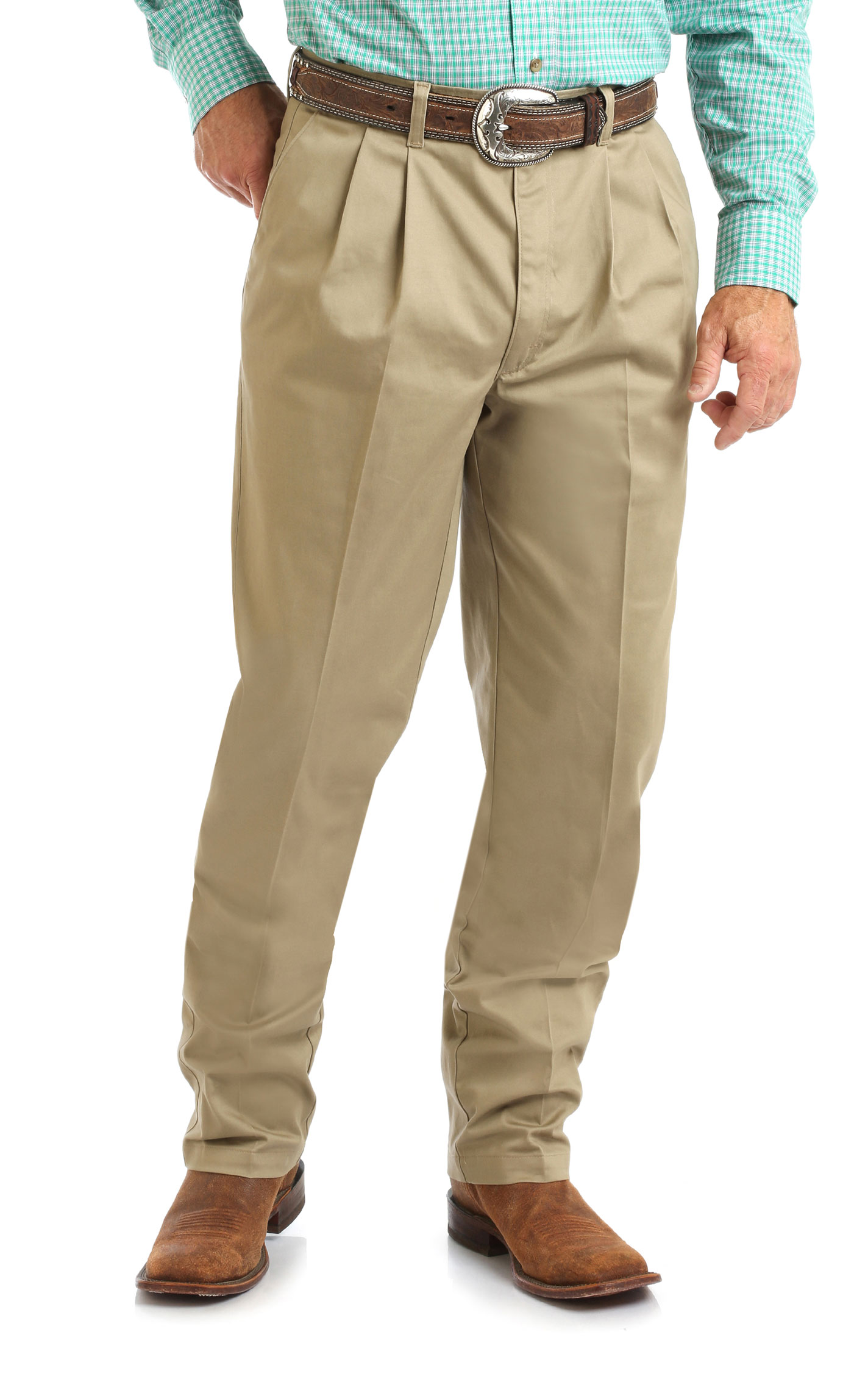 Wrangler Men's Khaki Pleated Front Relaxed Fit Wrinkle Resistant Casual Pants - Big - Image 1