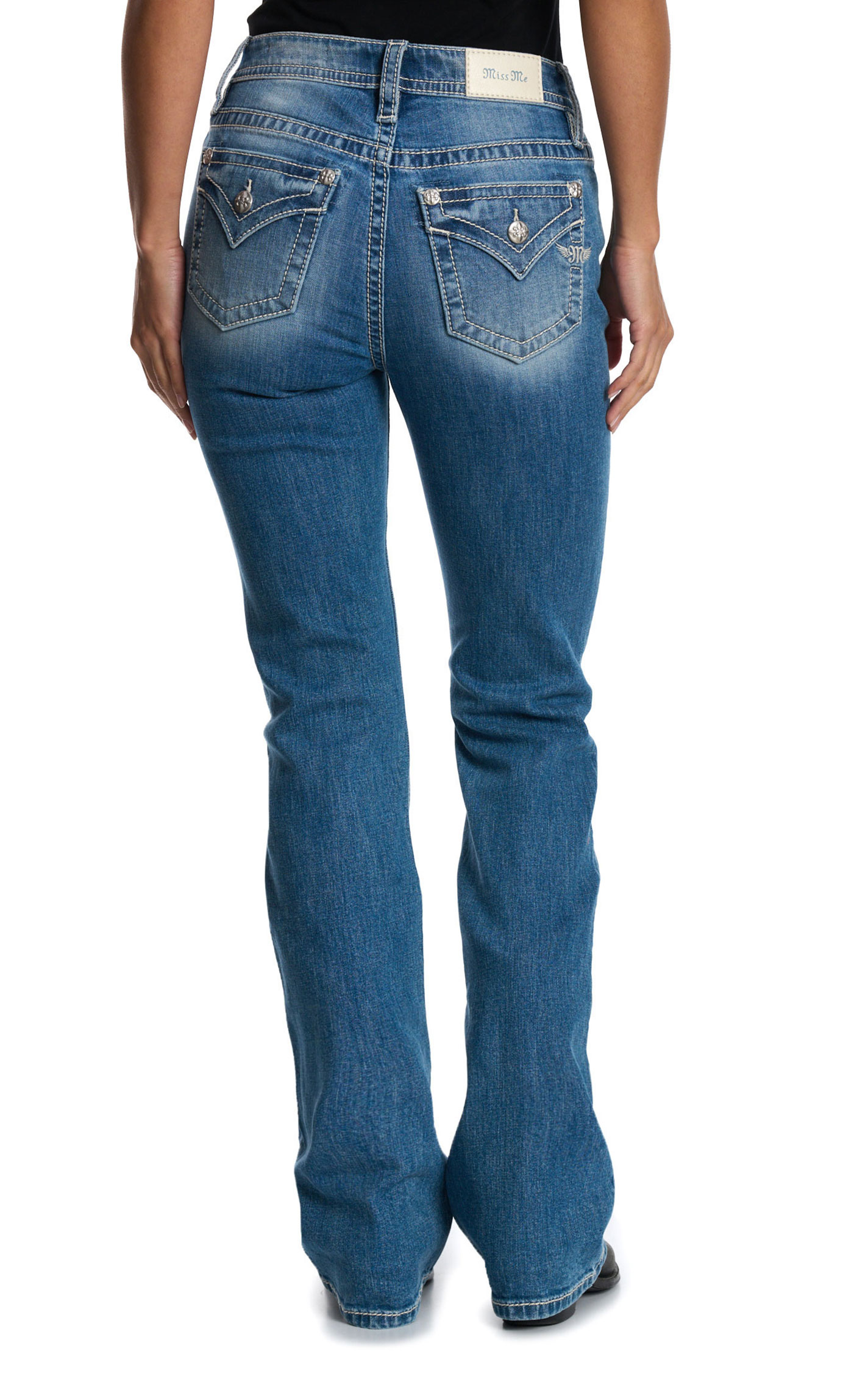 Miss Me Women's Light Wash Basic Boot Cut 34\