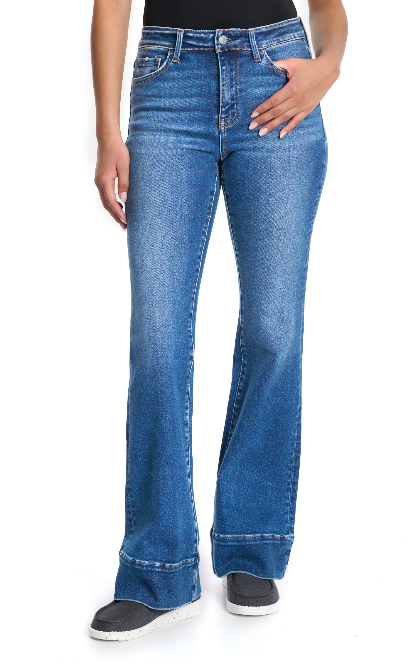 Vervet Women's Skylar Dark Wash Boot Cut Jeans - Image 1